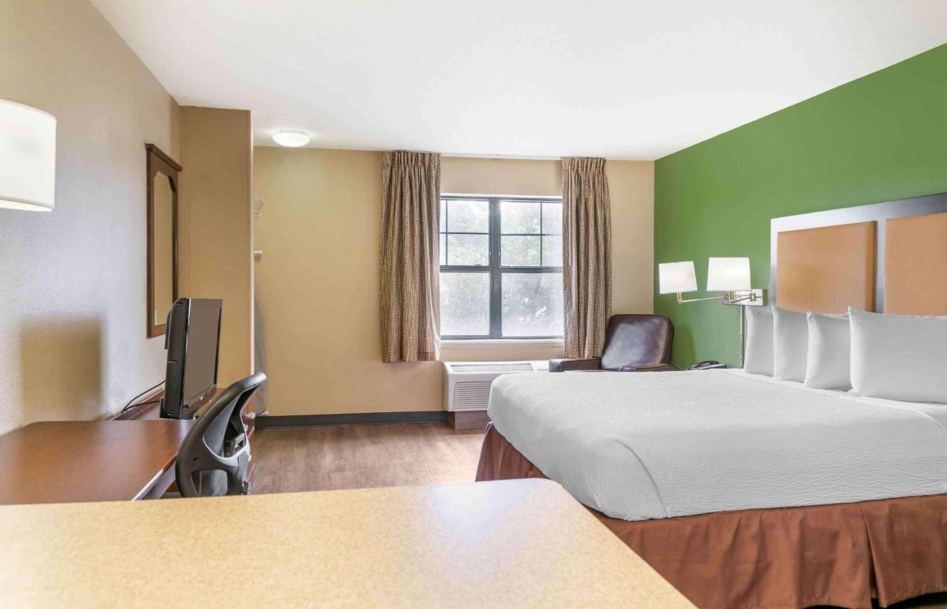Extended Stay America Select Suites - Detroit - Sterling Heights photo 17