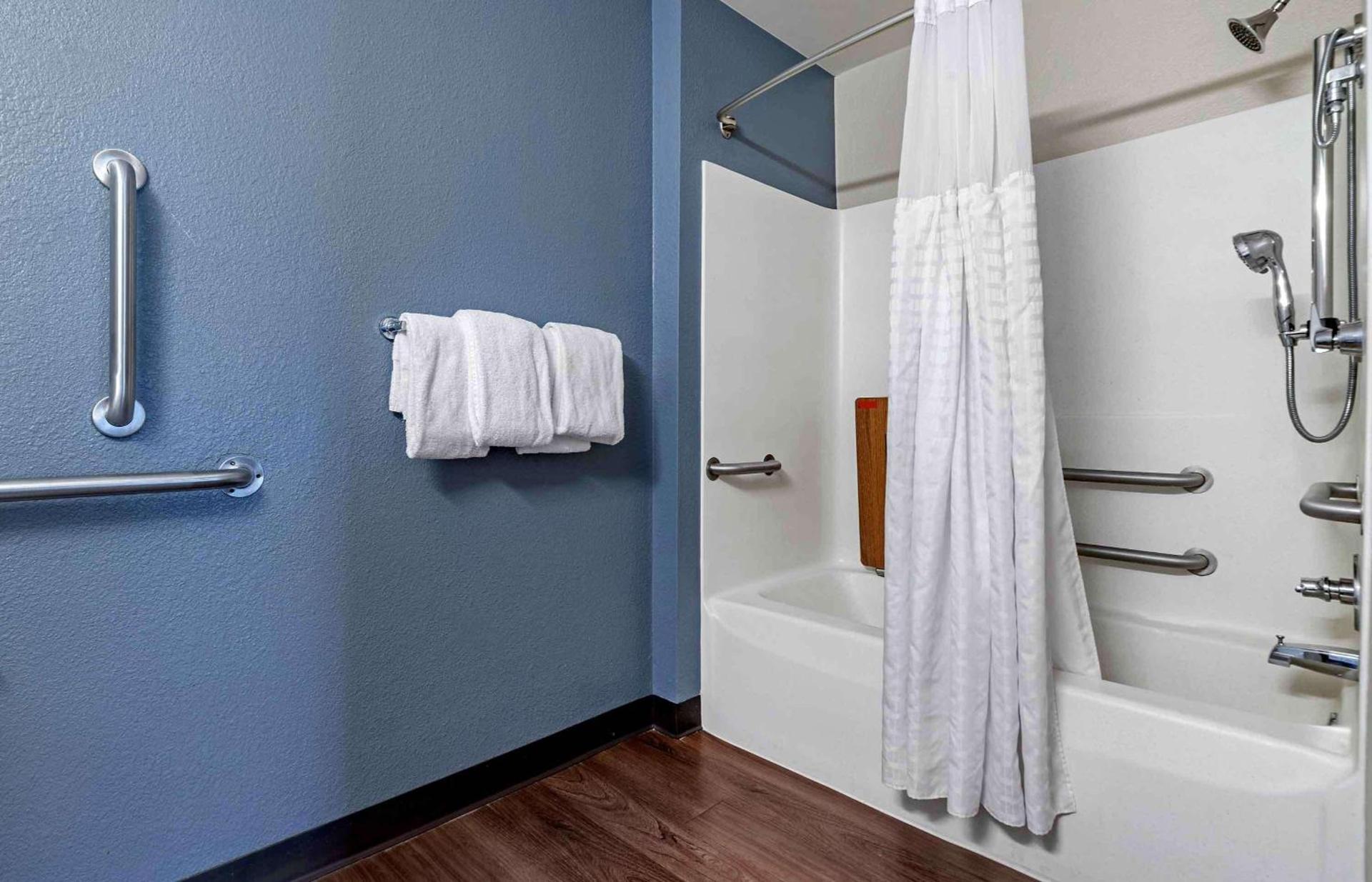 Extended Stay America Premier Suites - Charlotte - Pineville - Pineville Matthews Rd. photo 16