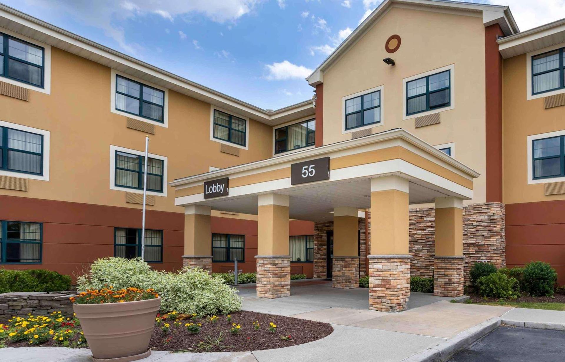 Studio 6 Extended Stay Fishkill Westage Center NY photo 3