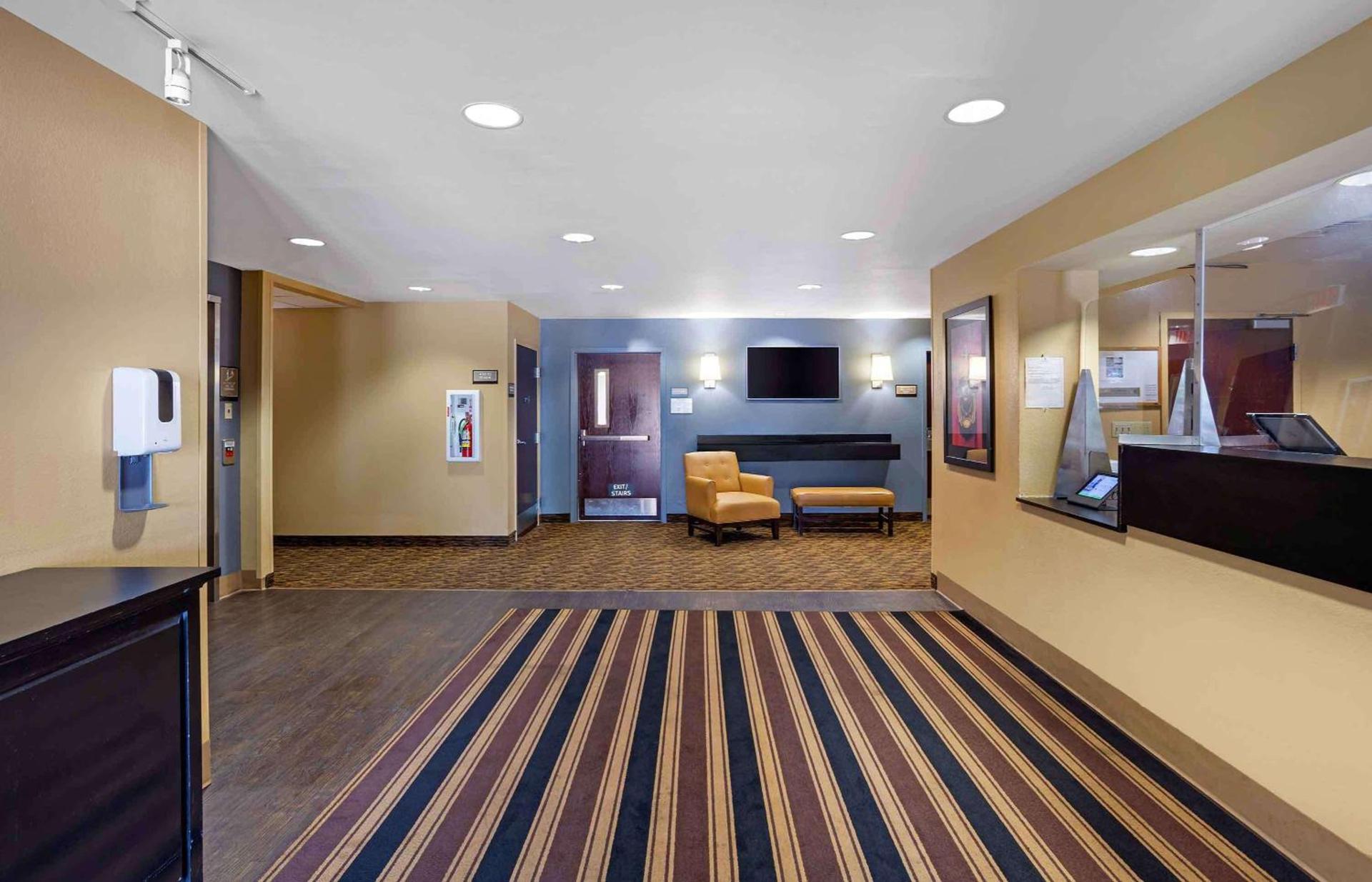 Studio 6 Extended Stay Fishkill Westage Center NY photo 5