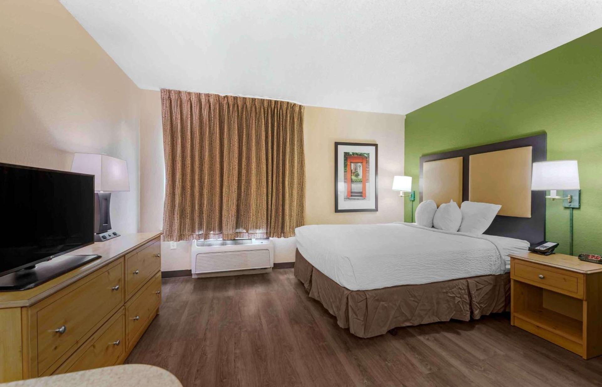 Extended Stay America Select Suites - Orlando - Southpark - Equity Row photo 6