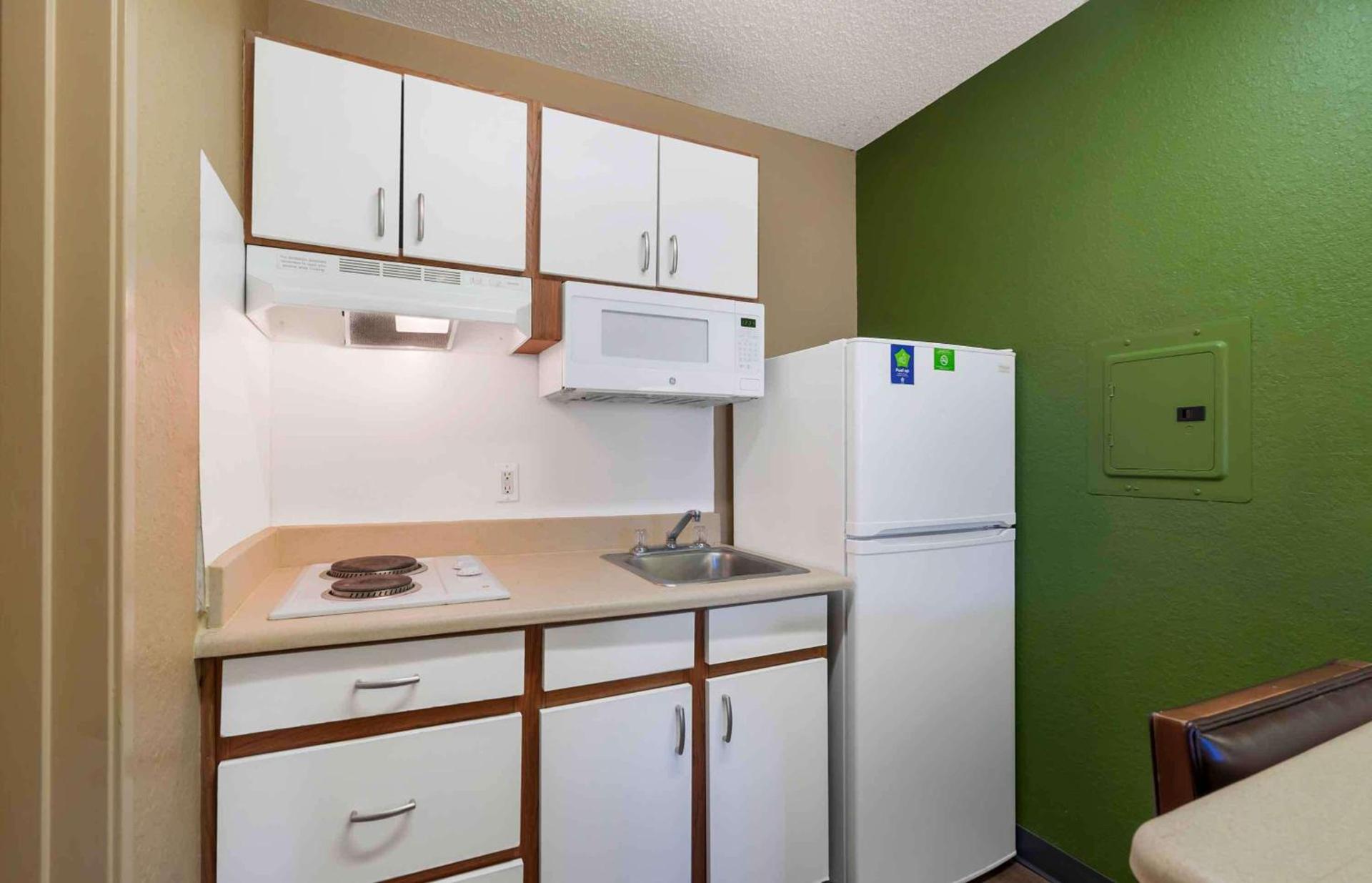 Extended Stay America Suites - Clearwater - Carillon Park photo 30