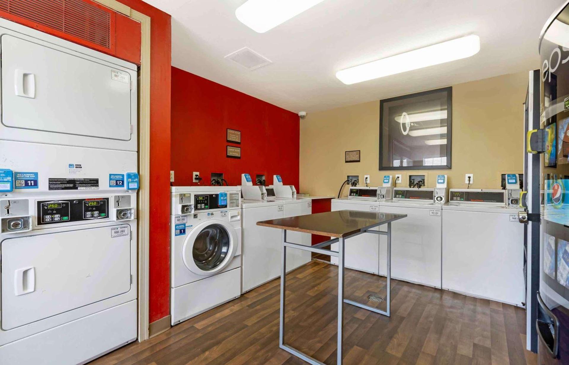 Extended Stay America Select Suites - Baltimore - BWI Airport - International Dr photo 29