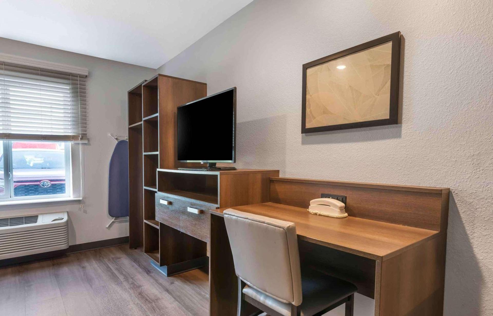 Extended Stay America Select Suites - Melbourne - West Melbourne photo 13