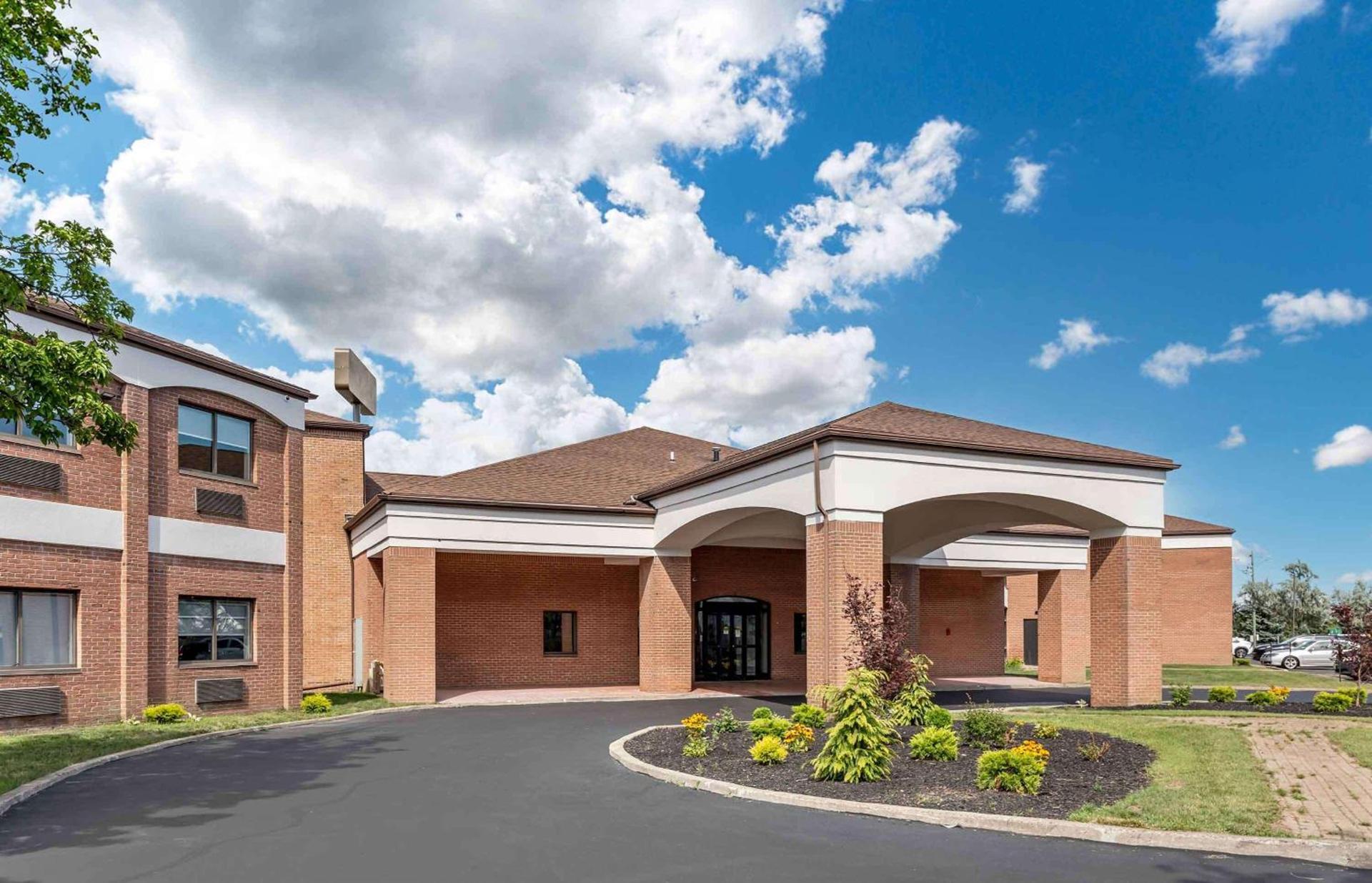 Extended Stay America Suites - Buffalo - Airport photo 2
