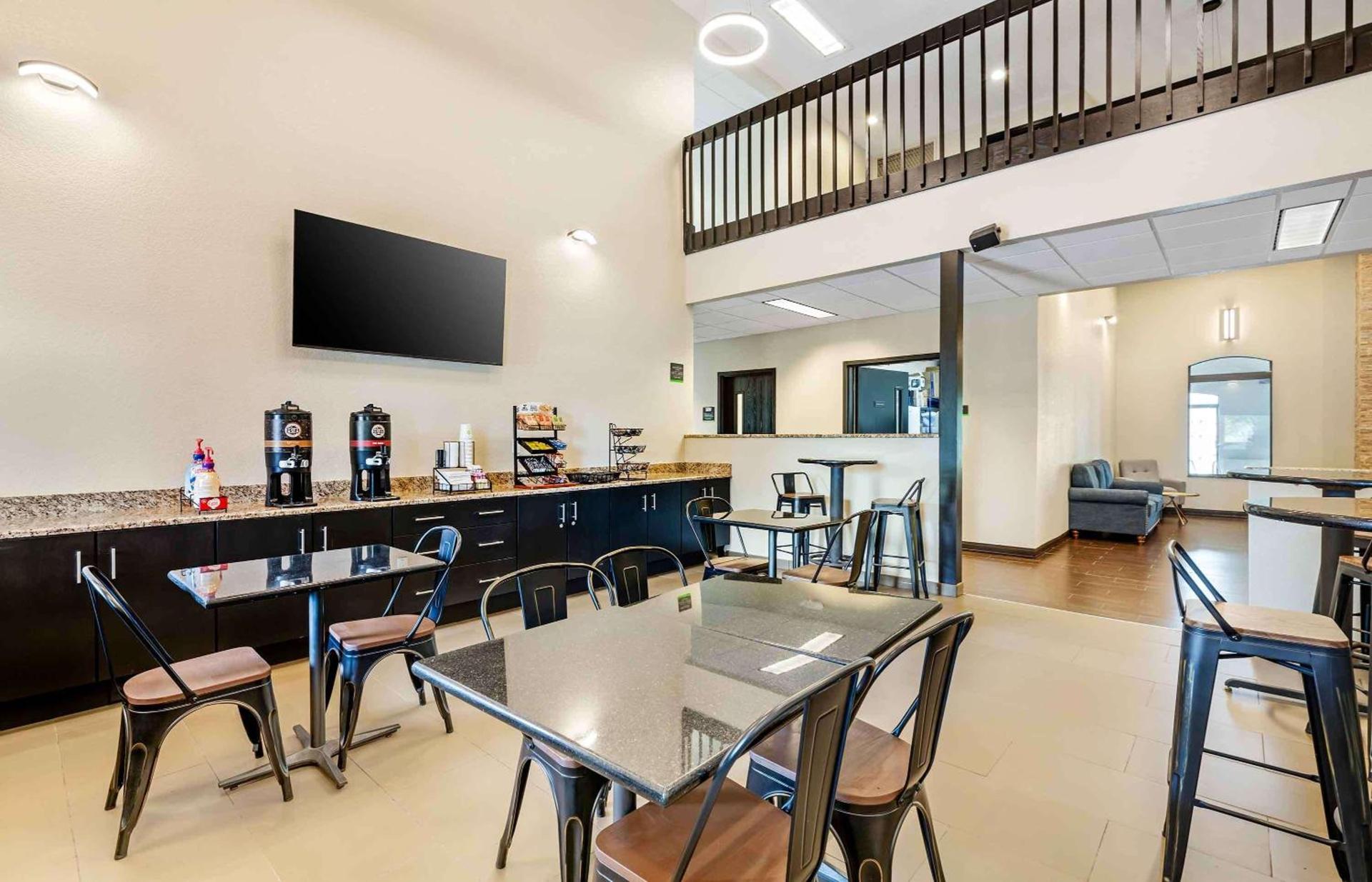Extended Stay America Suites - Buffalo - Airport photo 9