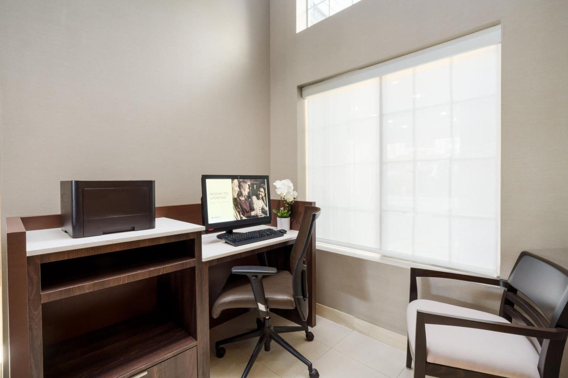 Residence Inn by Marriott Seattle Northeast Bothell photo 55