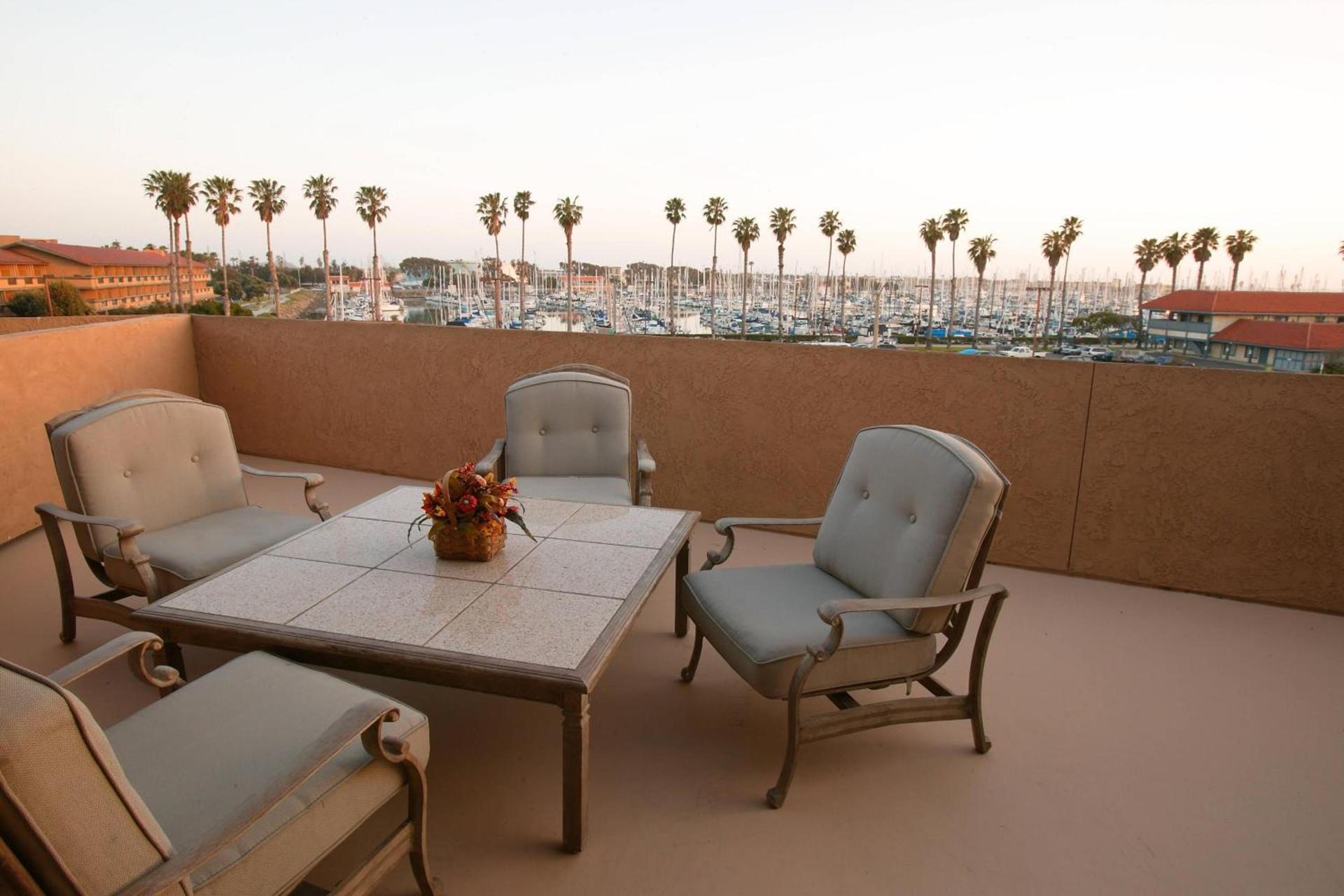 Four Points by Sheraton Ventura Harbor Resort photo 16