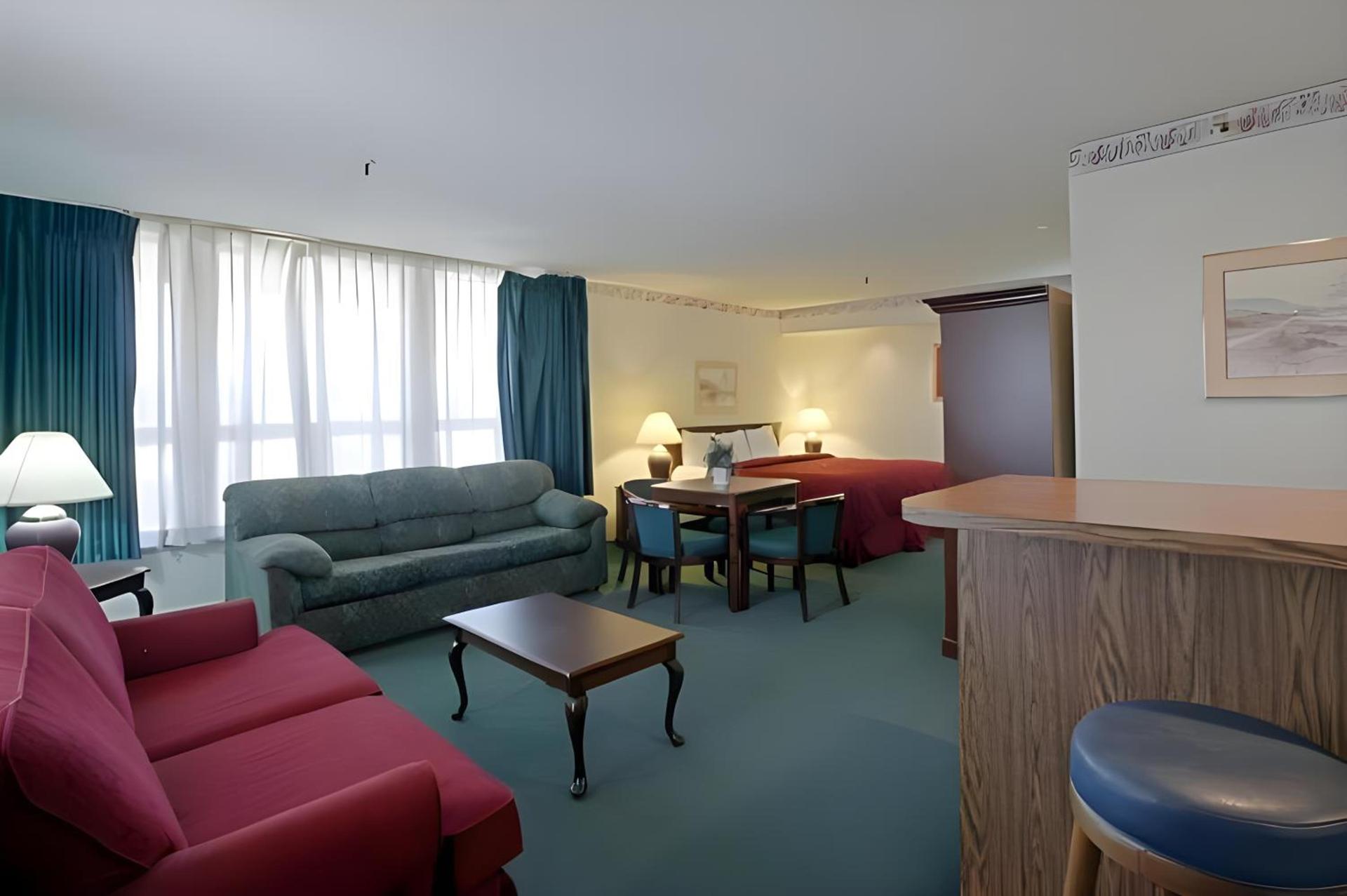 Days Inn by Wyndham Gilroy photo 30