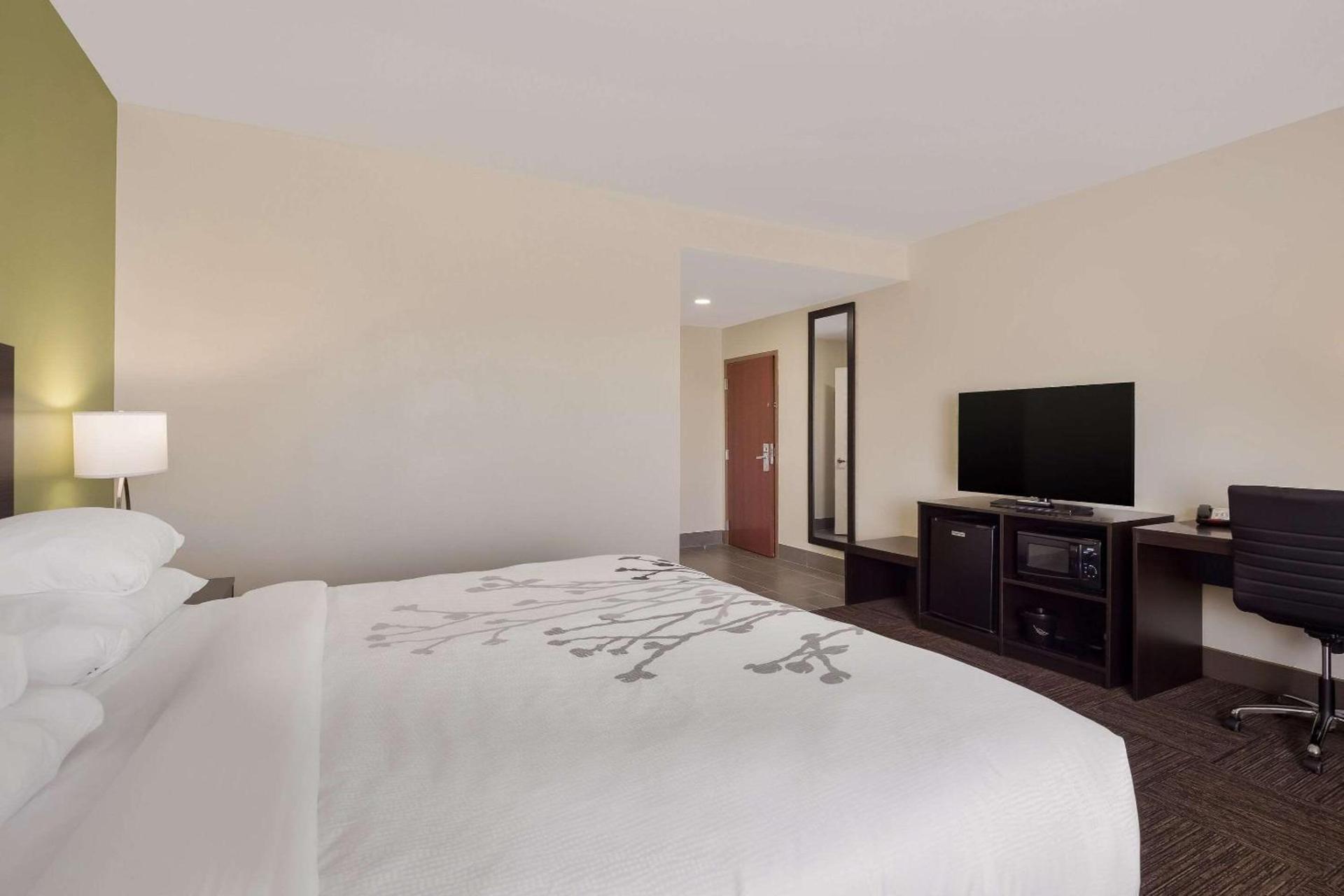 Sleep Inn & Suites North Mobile Saraland photo 14