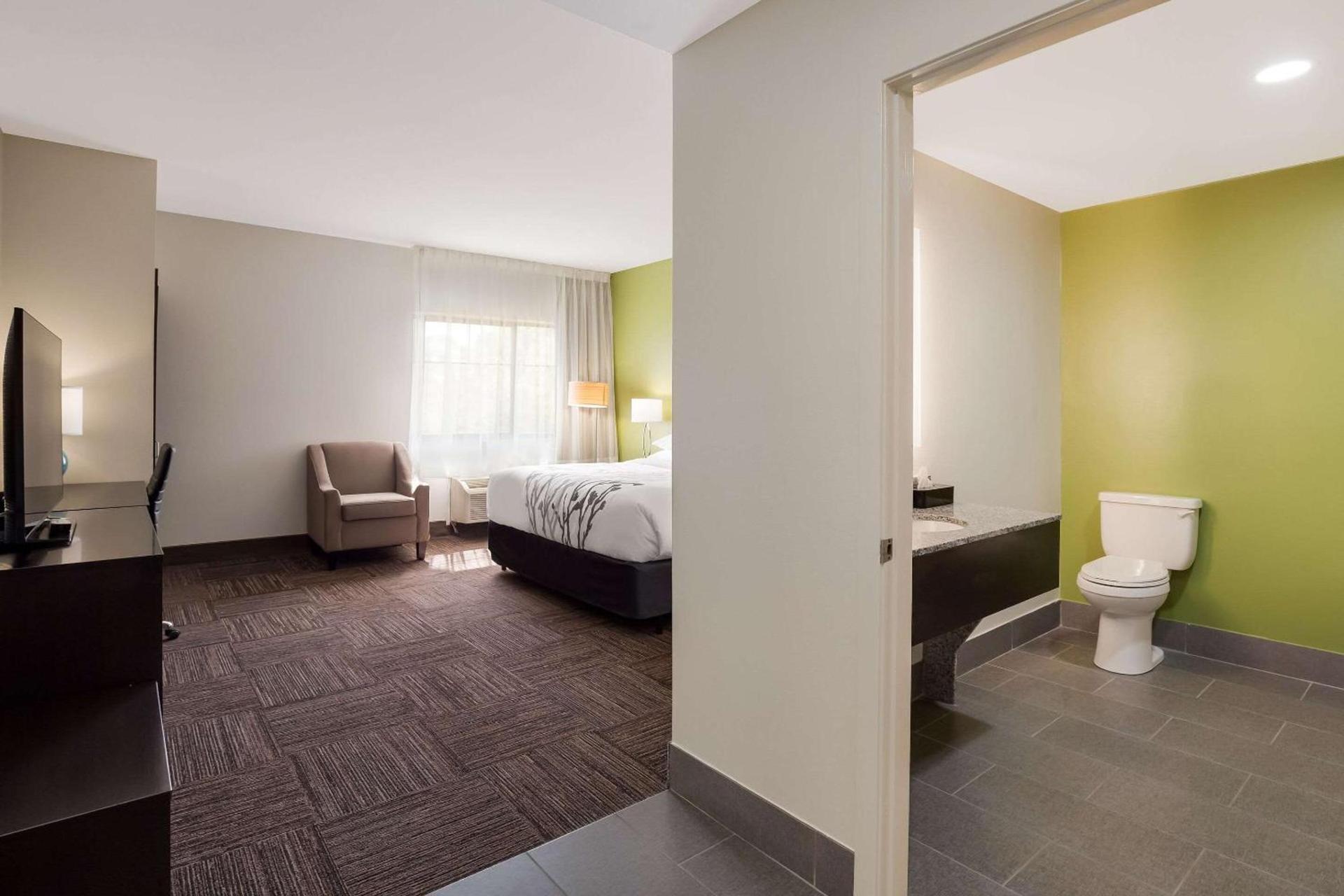 Sleep Inn & Suites North Mobile Saraland photo 15