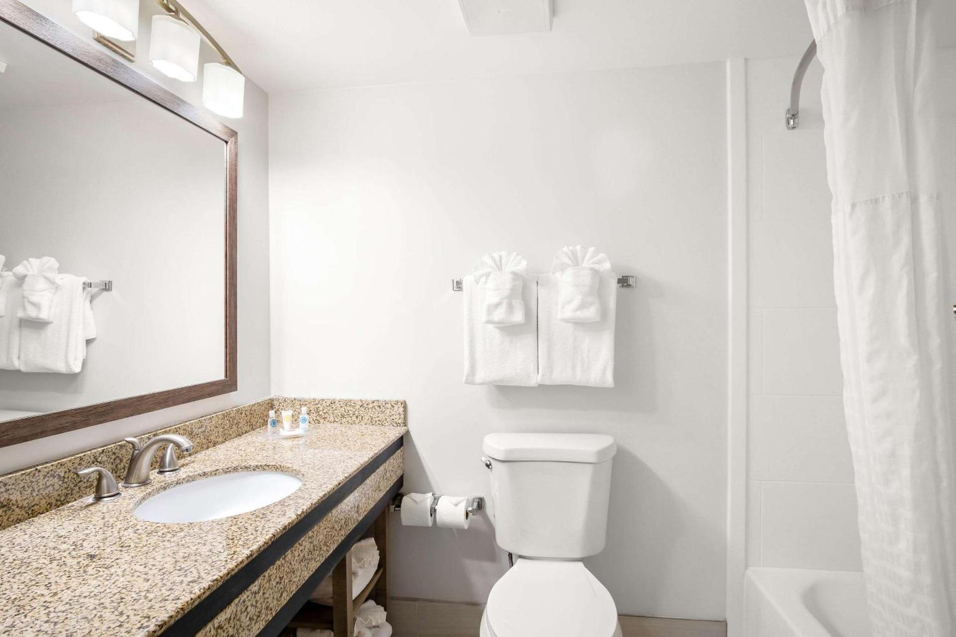 Comfort Inn Gold Coast photo 19