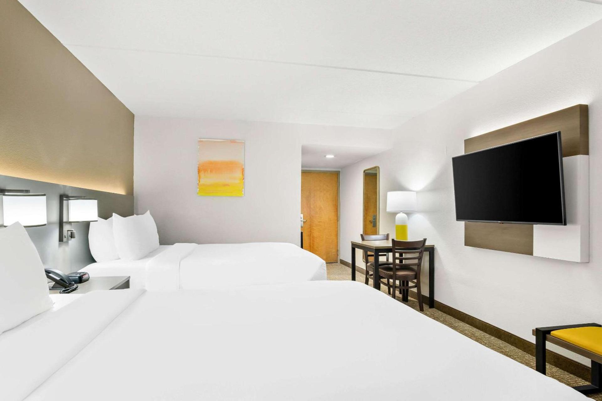 Comfort Inn Gold Coast photo 21