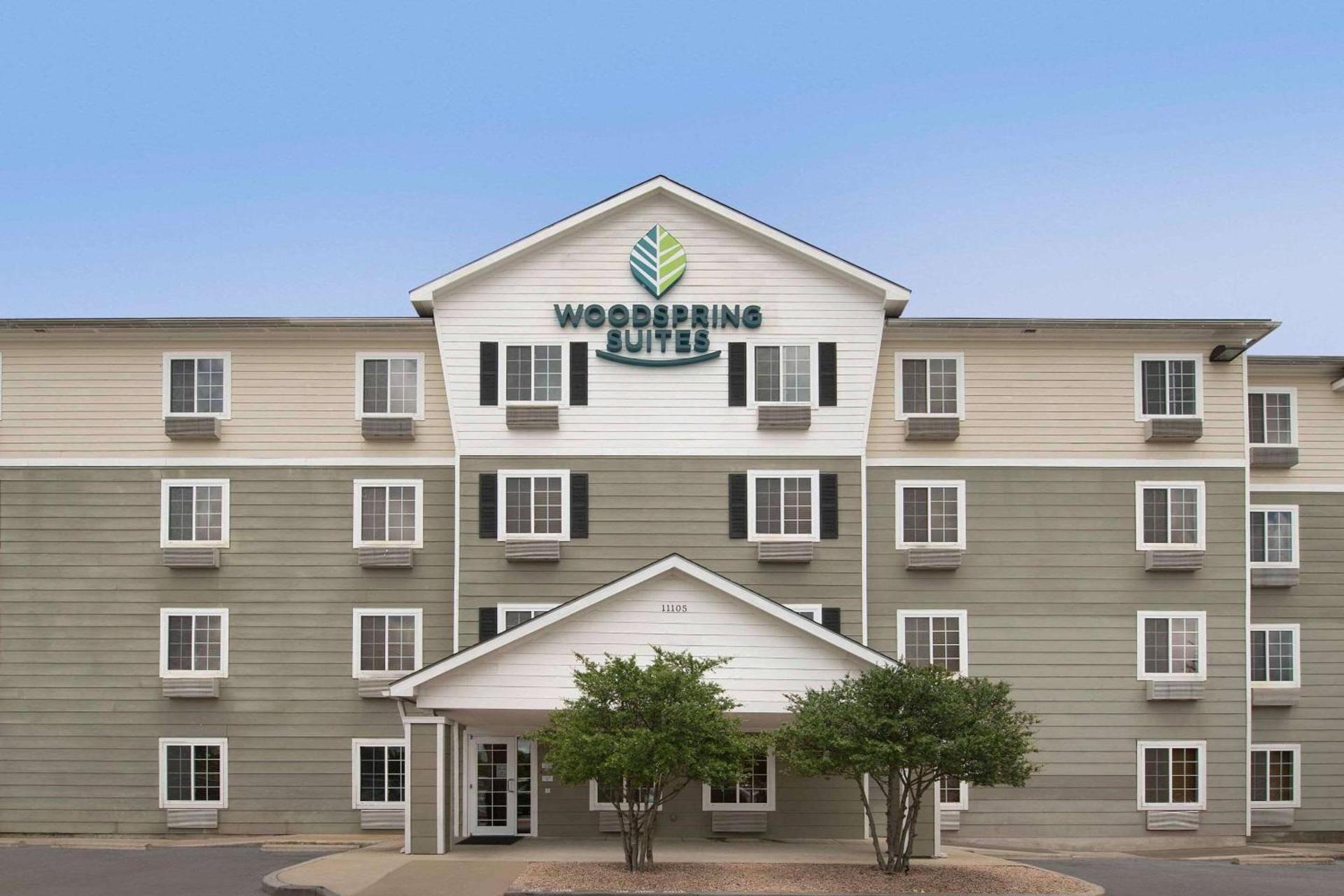 WoodSpring Suites Austin North I-35 photo 1