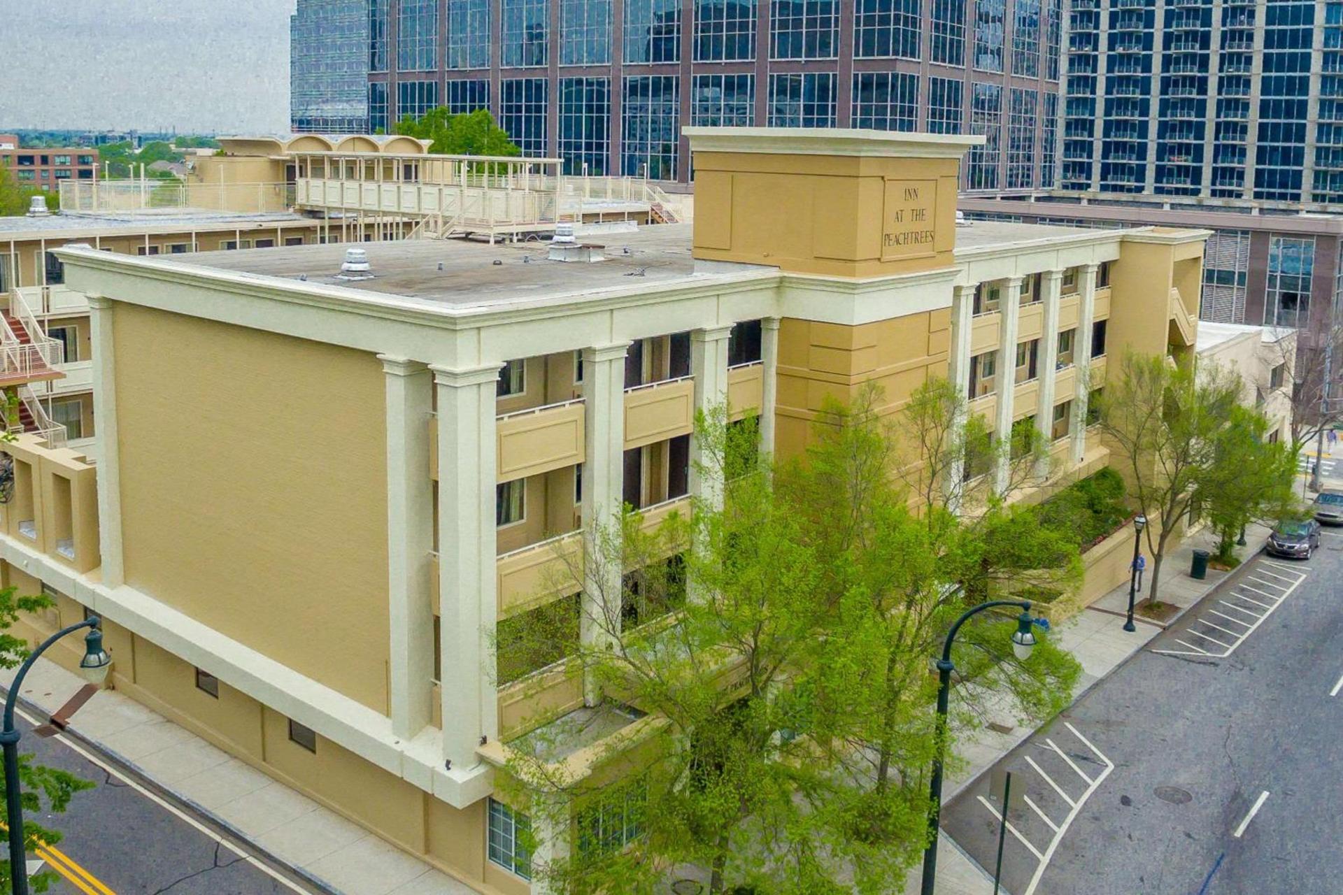 Inn at the Peachtrees, an Ascend Collection Hotel photo 2