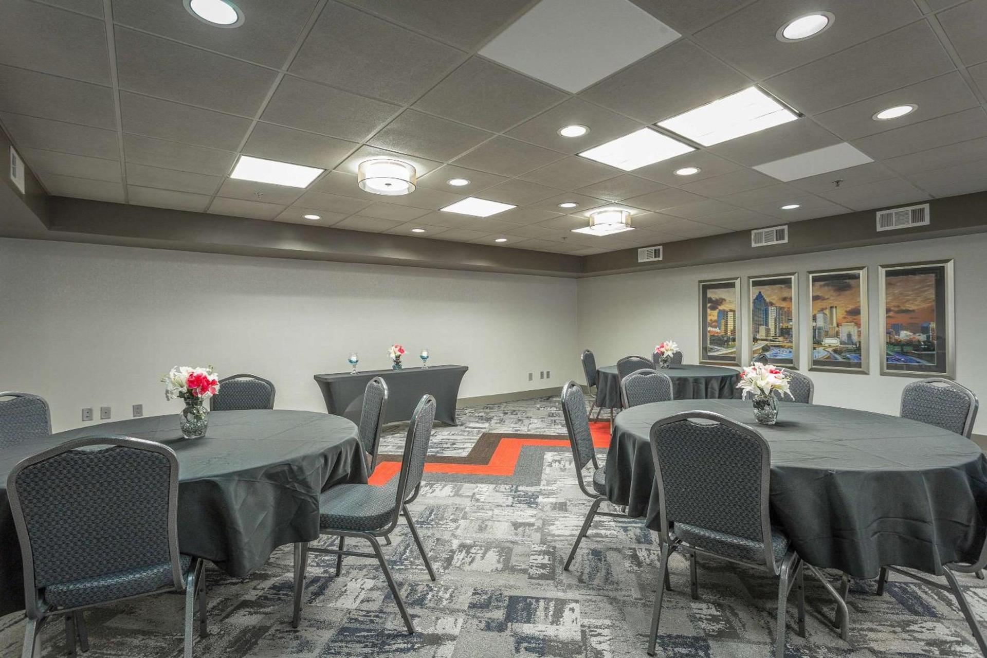 Inn at the Peachtrees, an Ascend Collection Hotel photo 20
