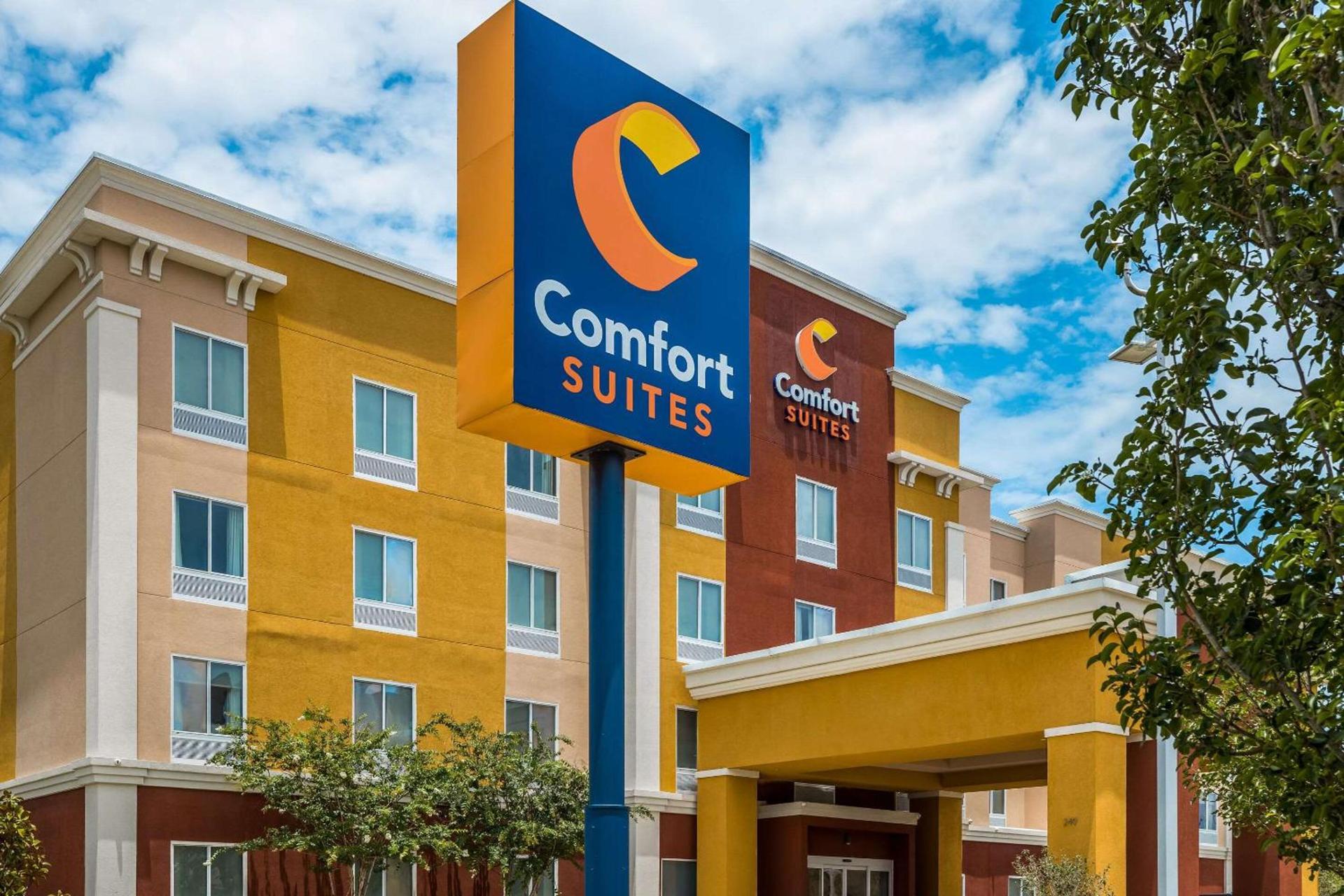Comfort Suites Denham Springs photo 2