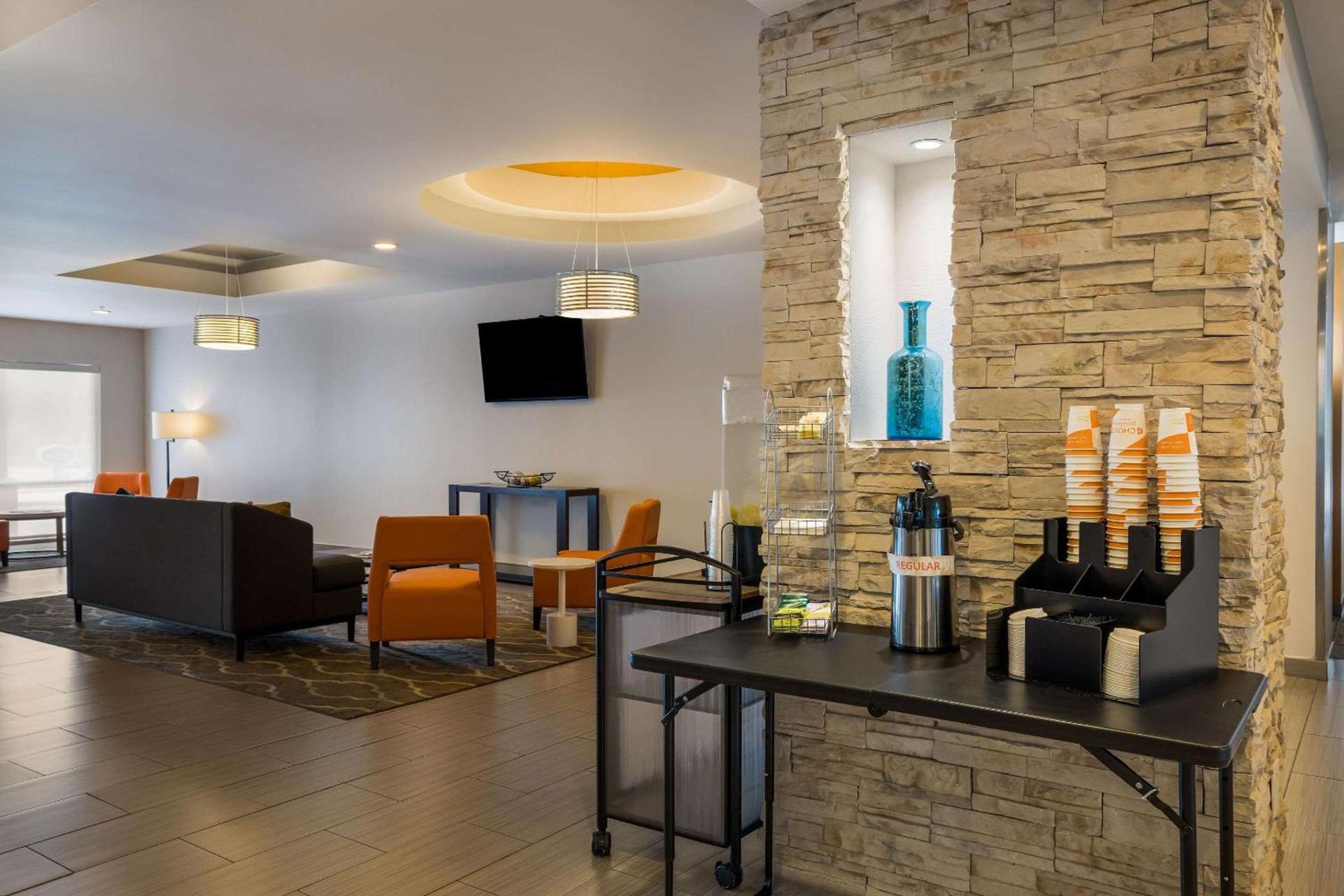 Comfort Suites Denham Springs photo 5