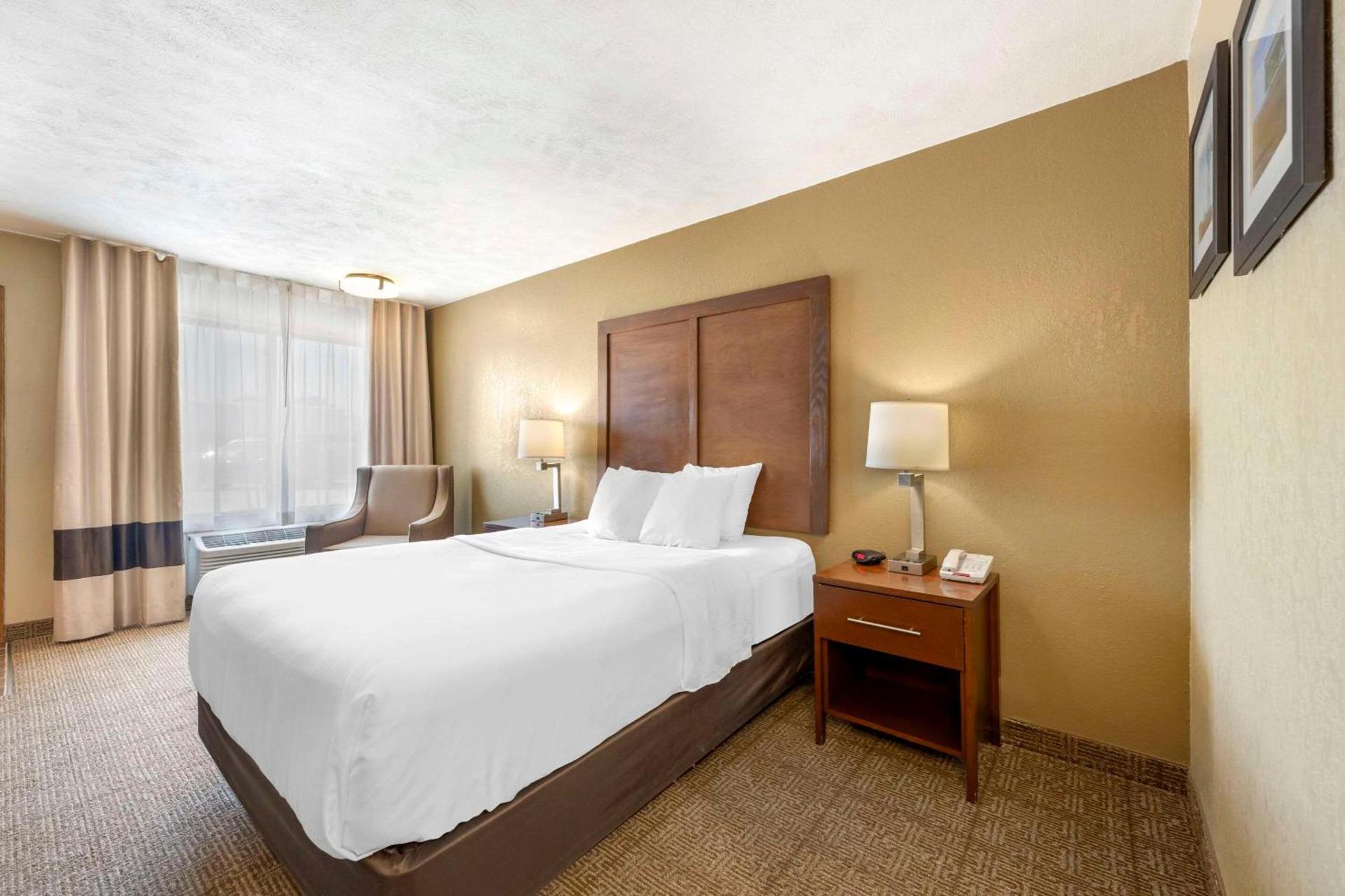 Comfort Inn Lexington photo 8