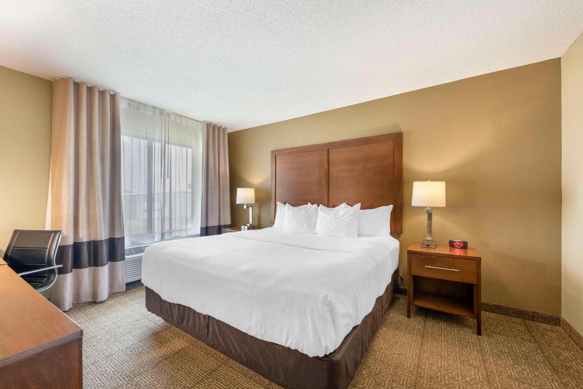 Comfort Inn Lexington photo 15