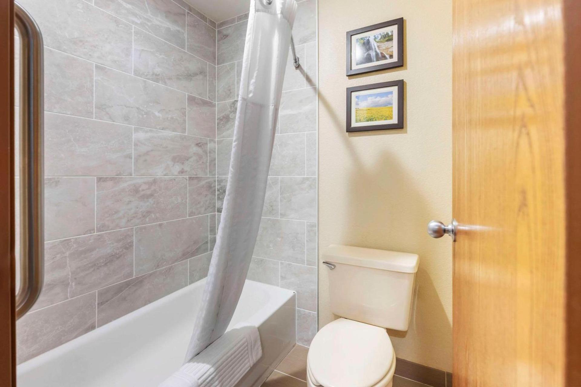Comfort Inn Lexington photo 18