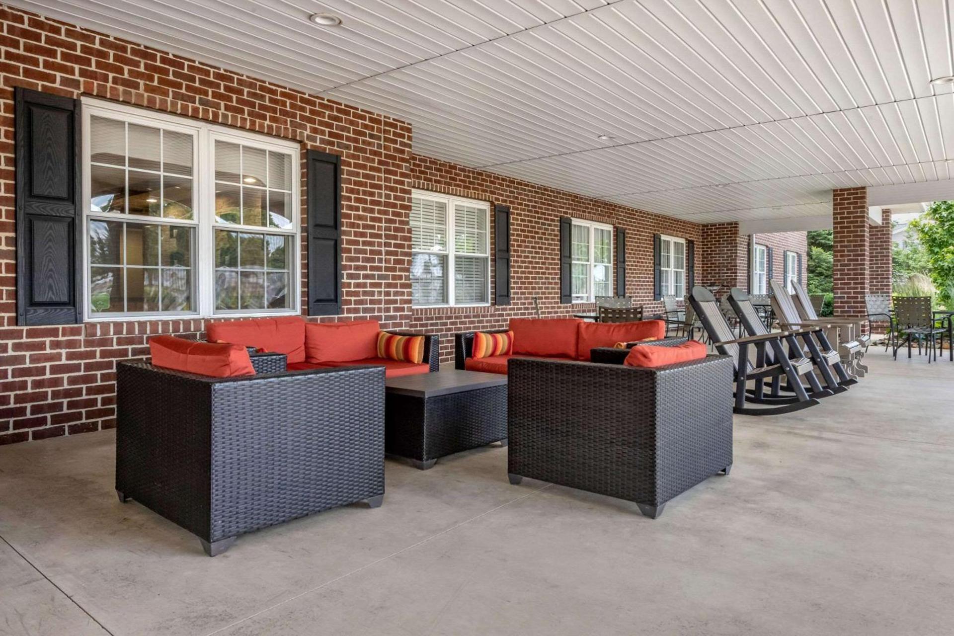 Comfort Suites Hotel and Conference Center photo 3