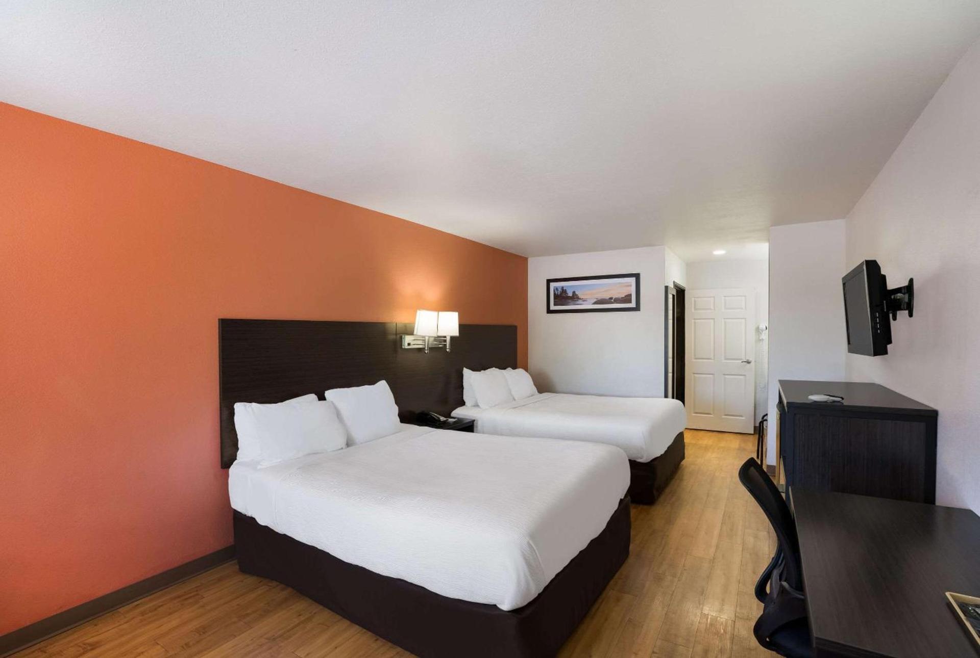 Quality Inn & Suites Junction photo 8