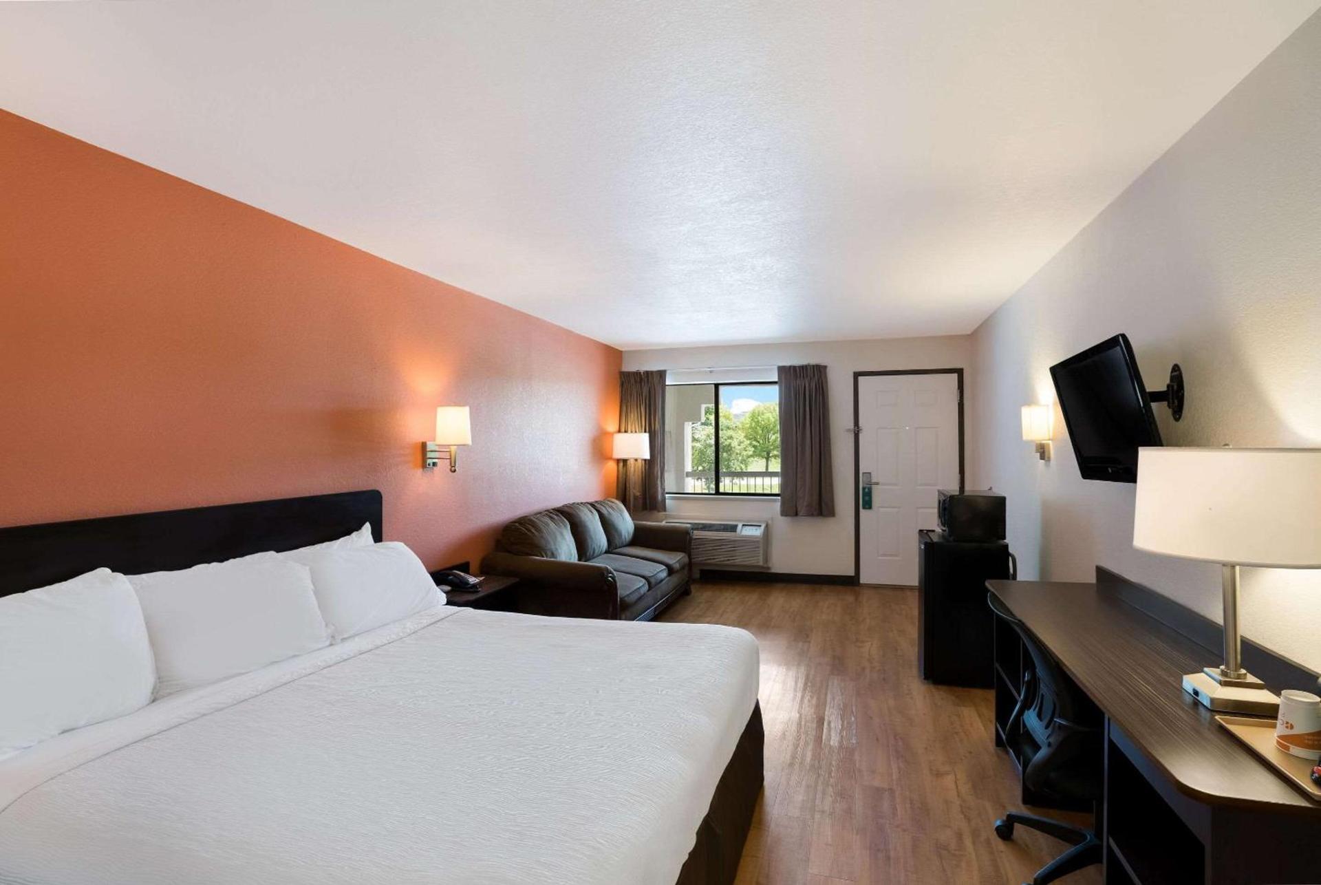 Quality Inn & Suites Junction photo 19
