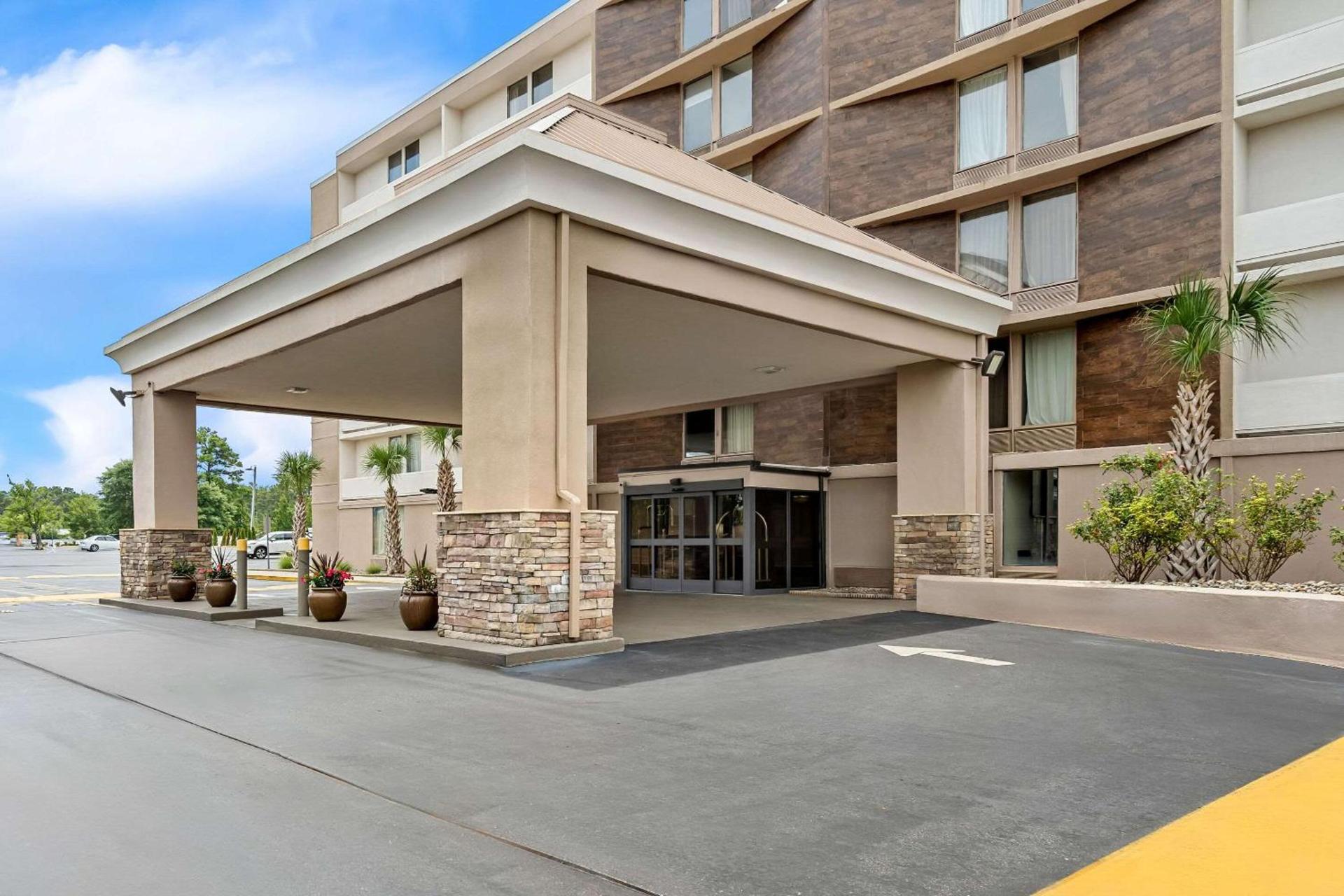 Comfort Inn University photo 2