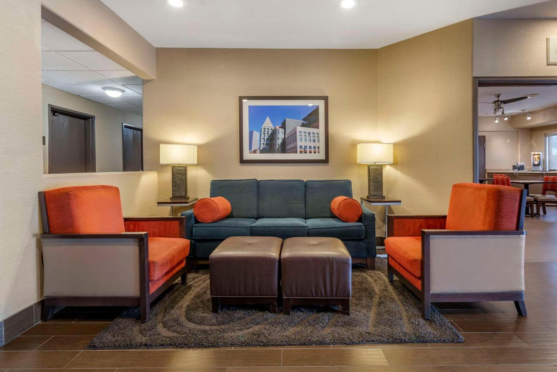 Comfort Suites Highlands Ranch Denver Tech Center Area photo 2