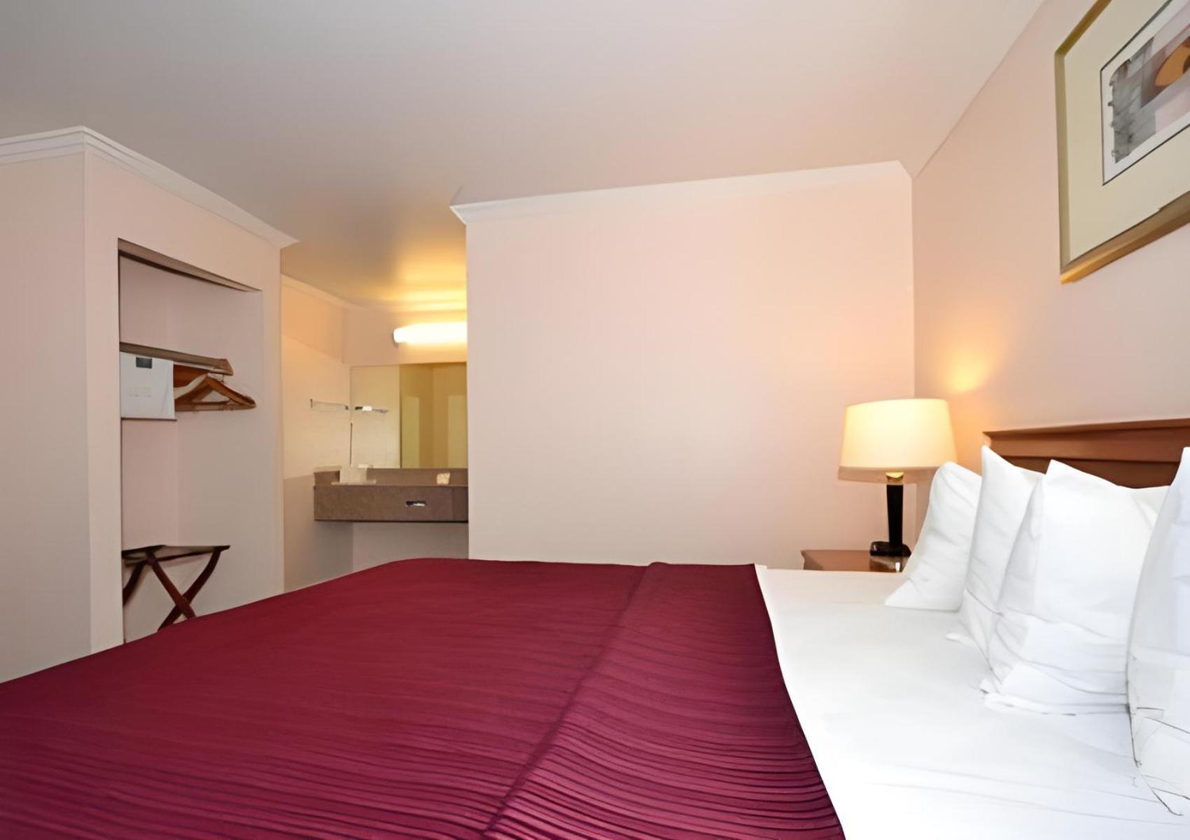 Quality Inn & Suites Gilroy photo 25