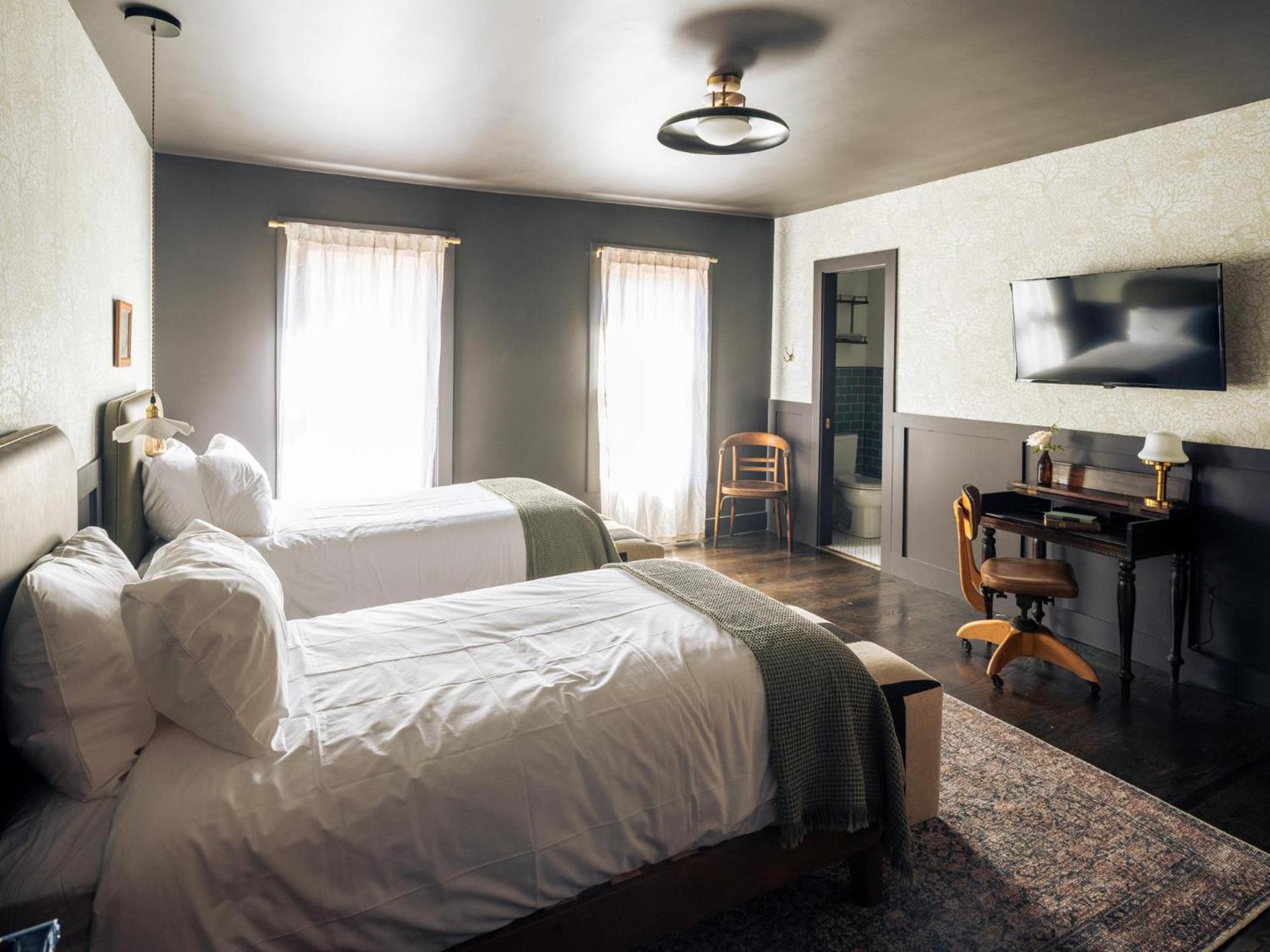 The Madison Hotel photo 12