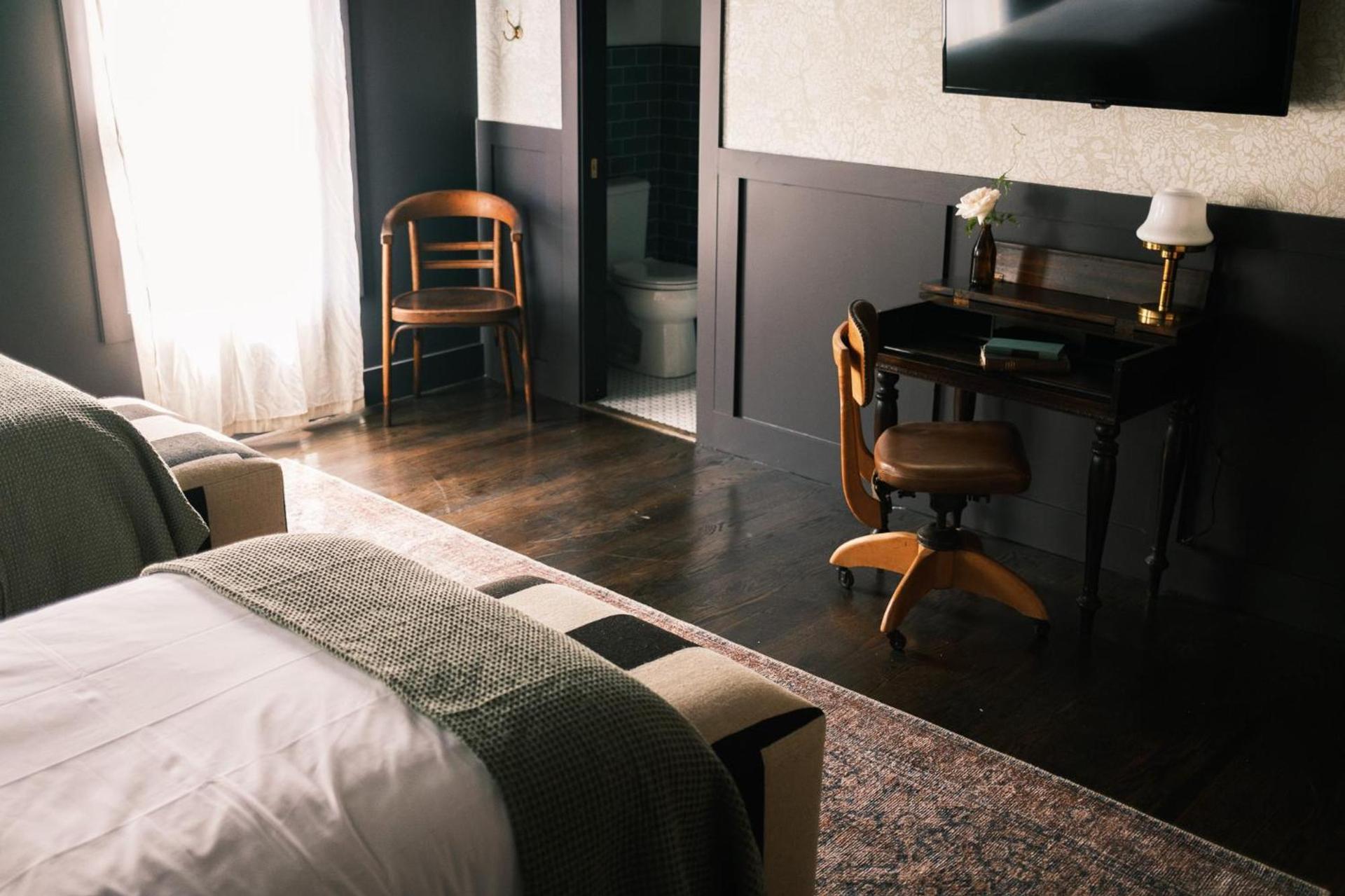 The Madison Hotel photo 25