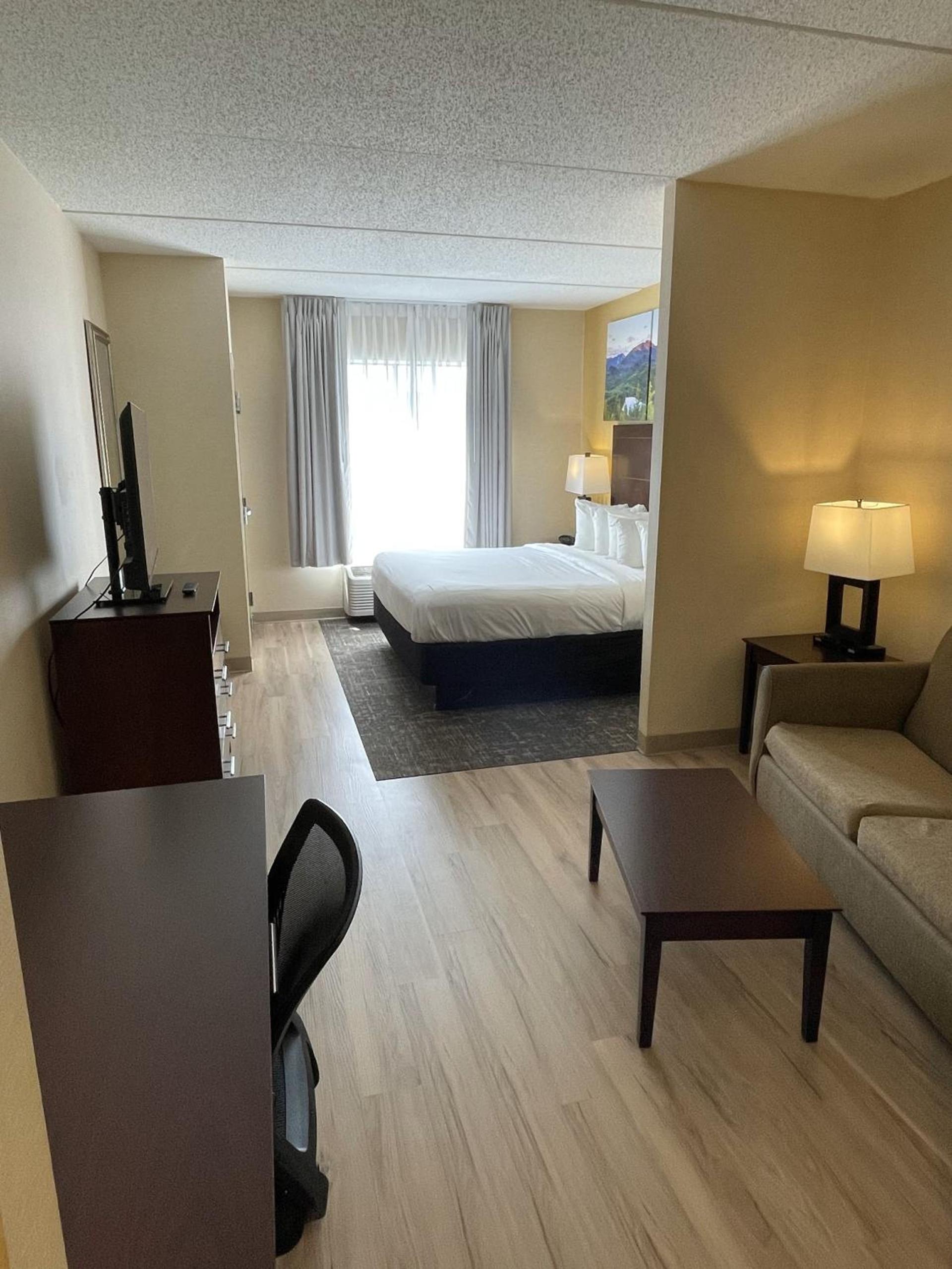 Cicero Grand - Syracuse North photo 22