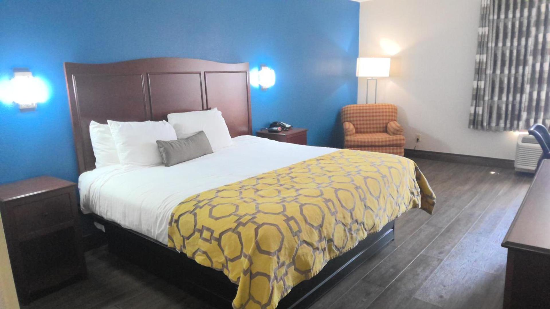 Baymont by Wyndham Oklahoma City/Quail Springs photo 29