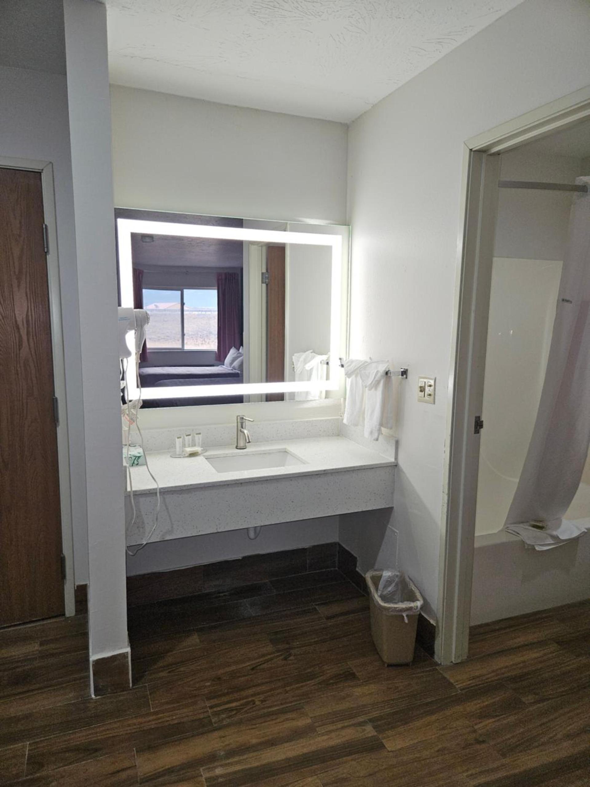 Quality Inn Beaver I-15 photo 31