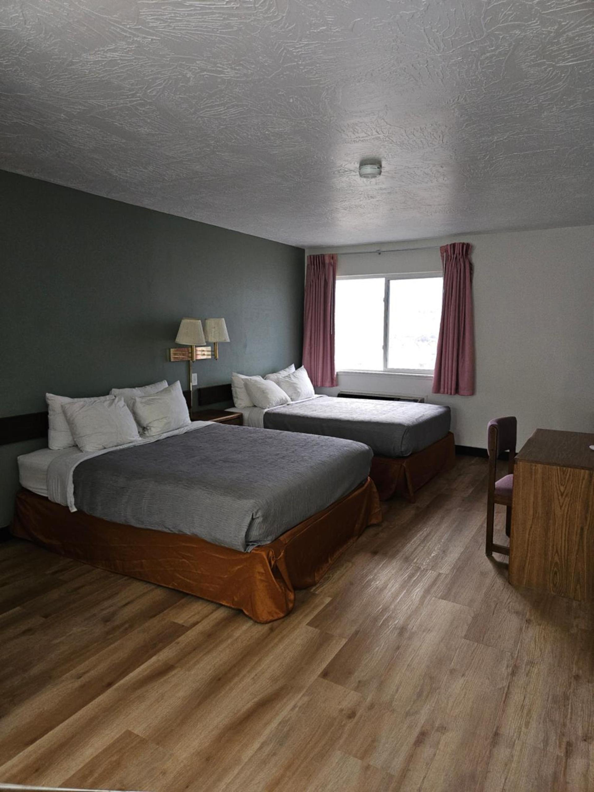 Quality Inn Beaver I-15 photo 29