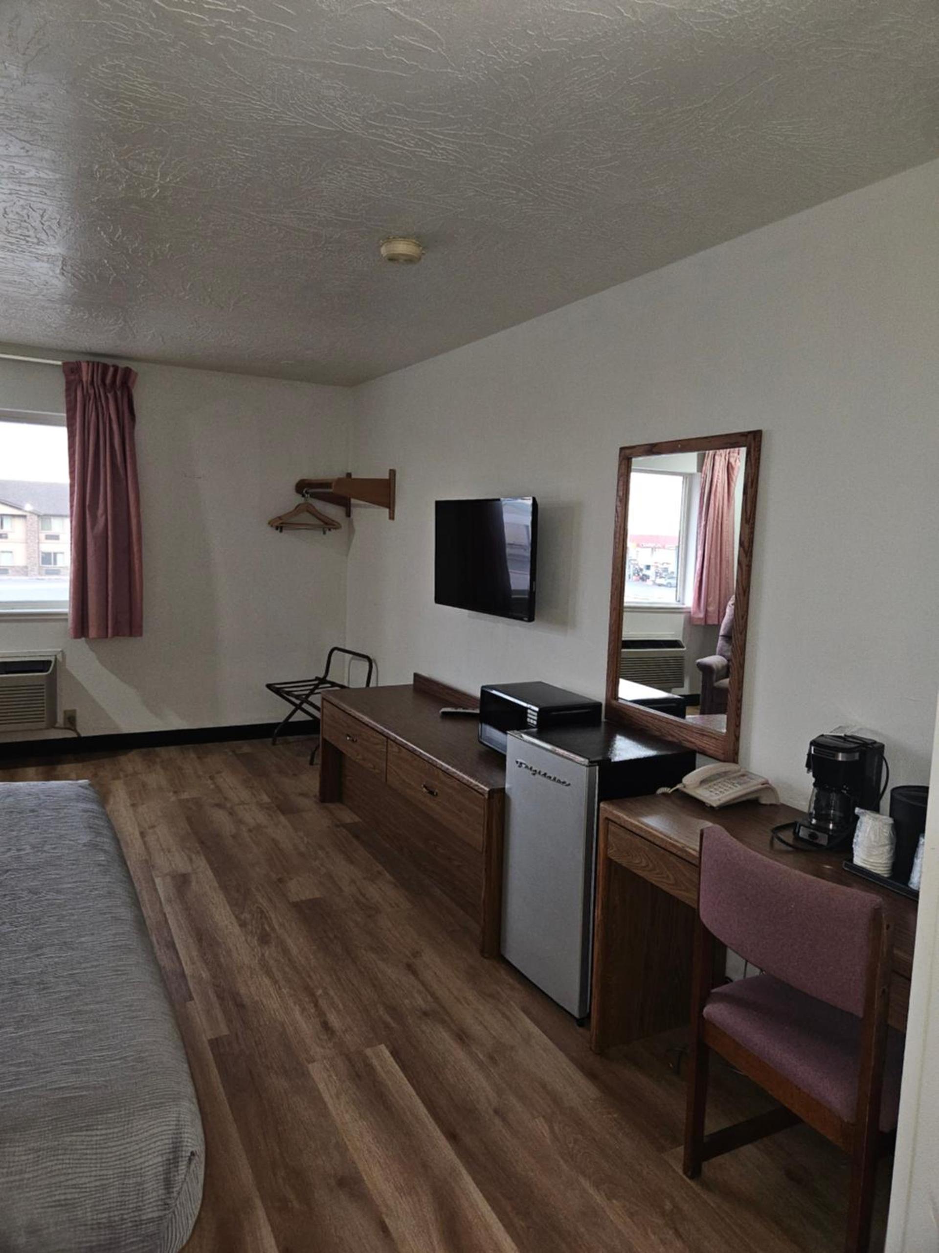 Quality Inn Beaver I-15 photo 35