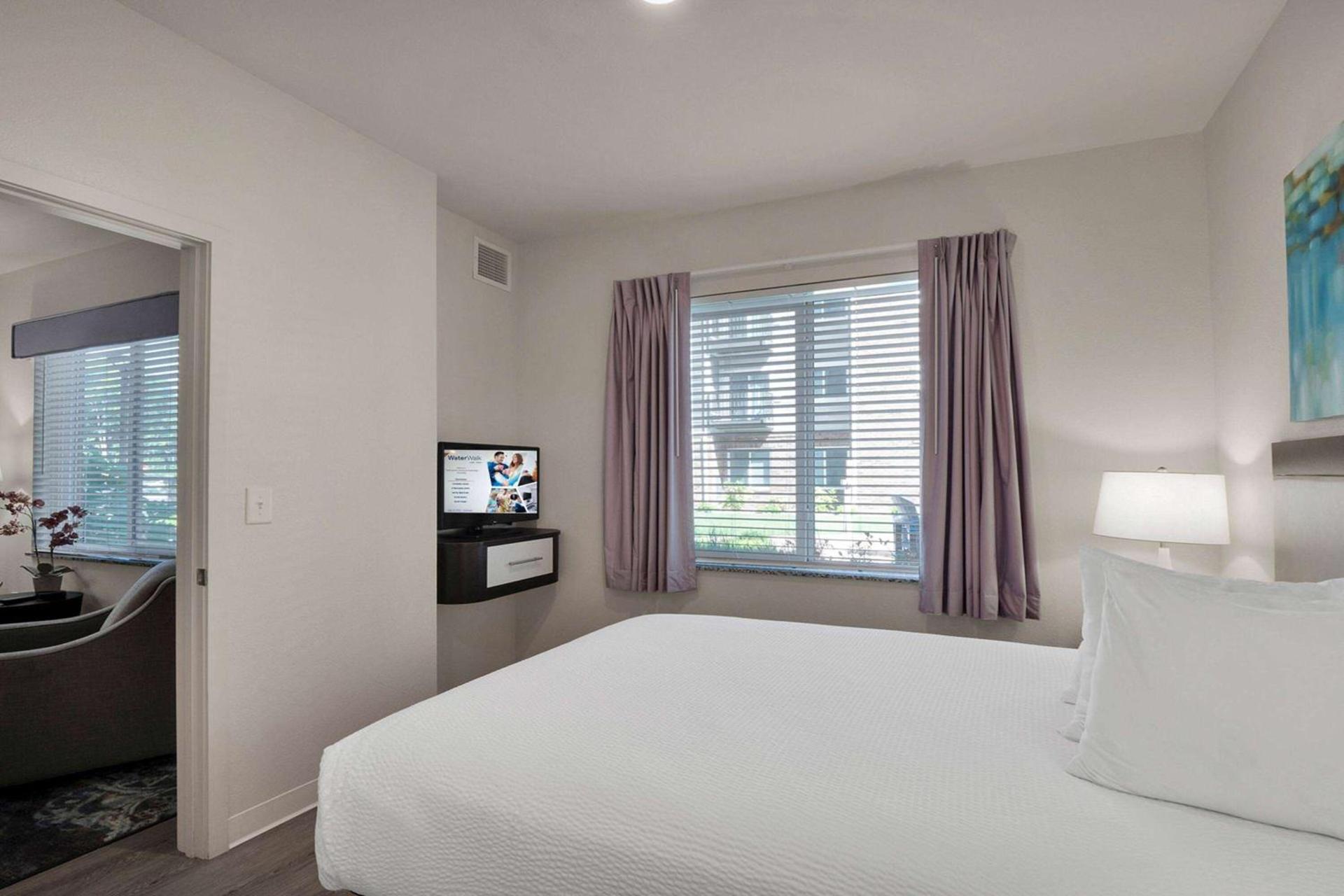 WaterWalk Extended Stay Raleigh Durham Research Triangle photo 11