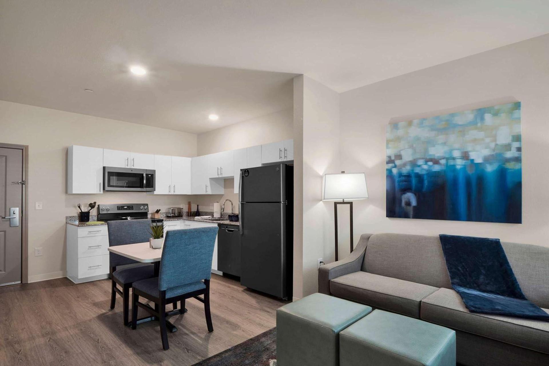 WaterWalk Extended Stay Raleigh Durham Research Triangle photo 12