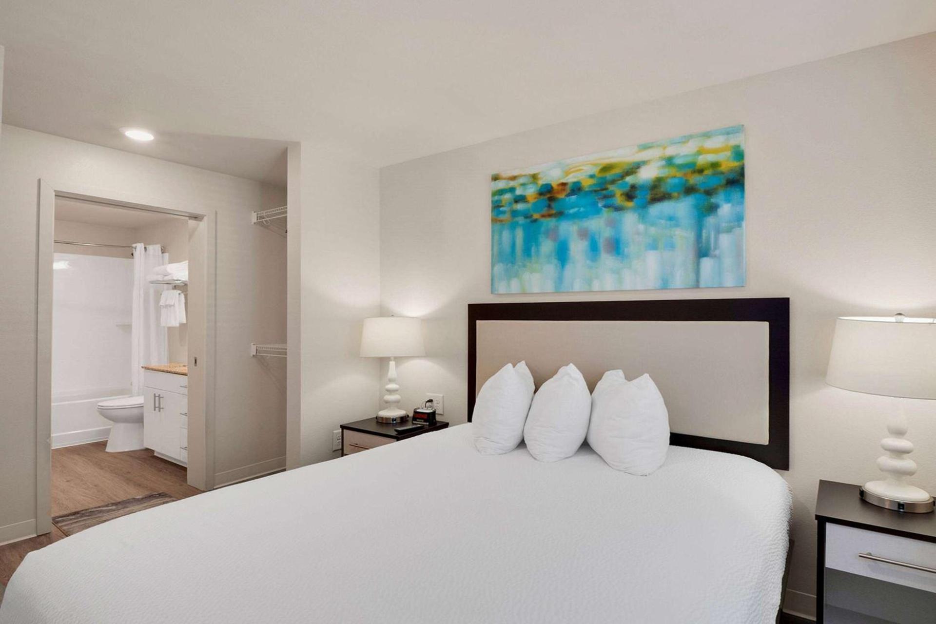 WaterWalk Extended Stay Raleigh Durham Research Triangle photo 27