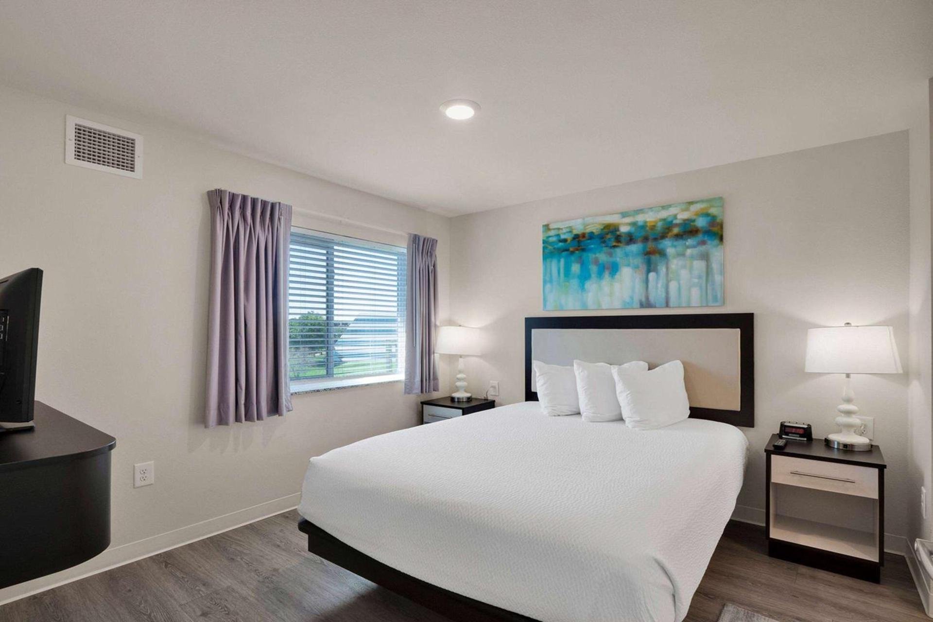 WaterWalk Extended Stay Raleigh Durham Research Triangle photo 59