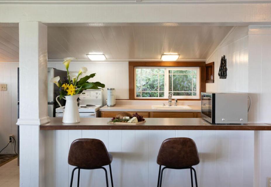 Dennen's Victorian Farmhouse photo 5