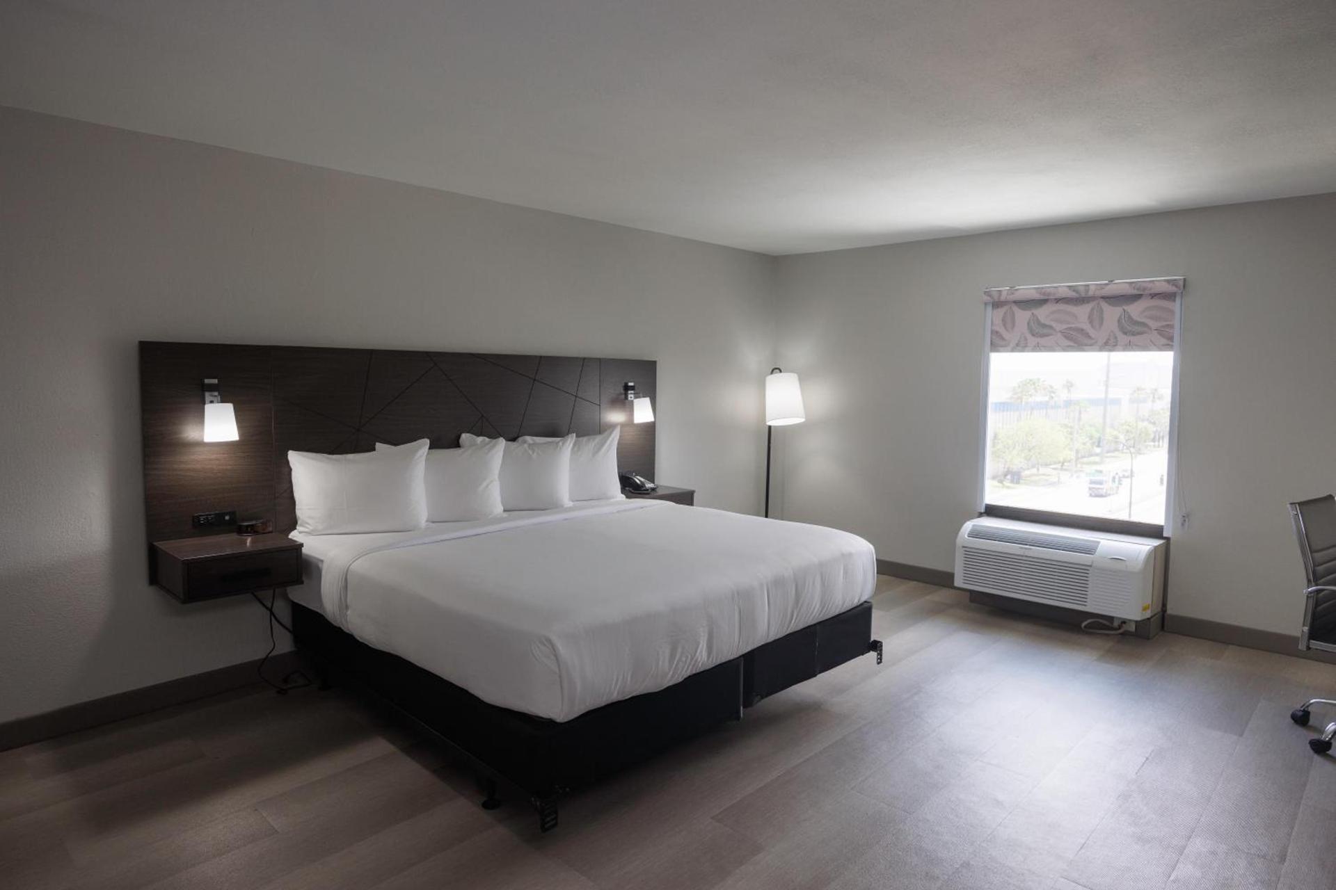 B&B Hotel Miami Airport photo 7