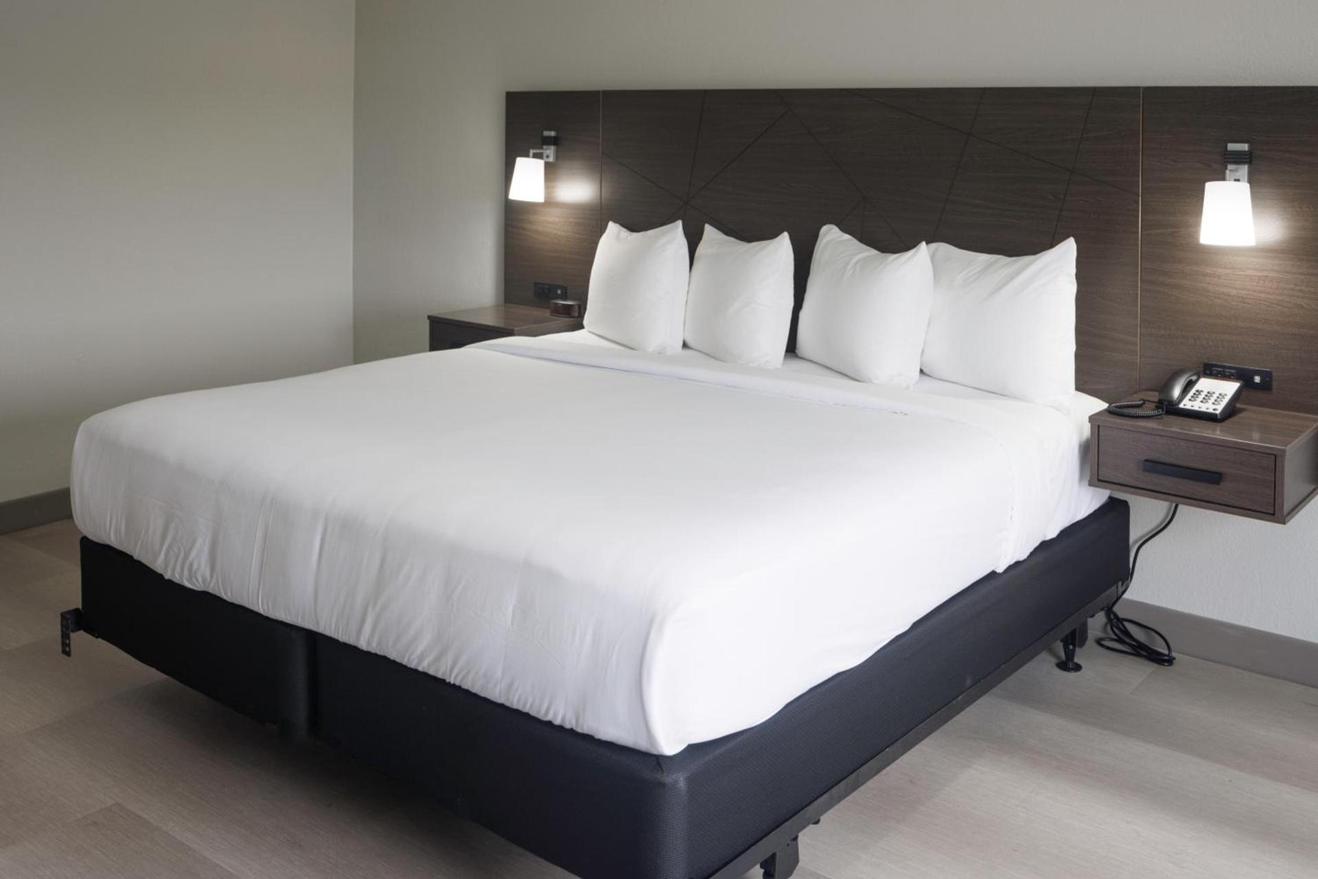 B&B Hotel Miami Airport photo 5