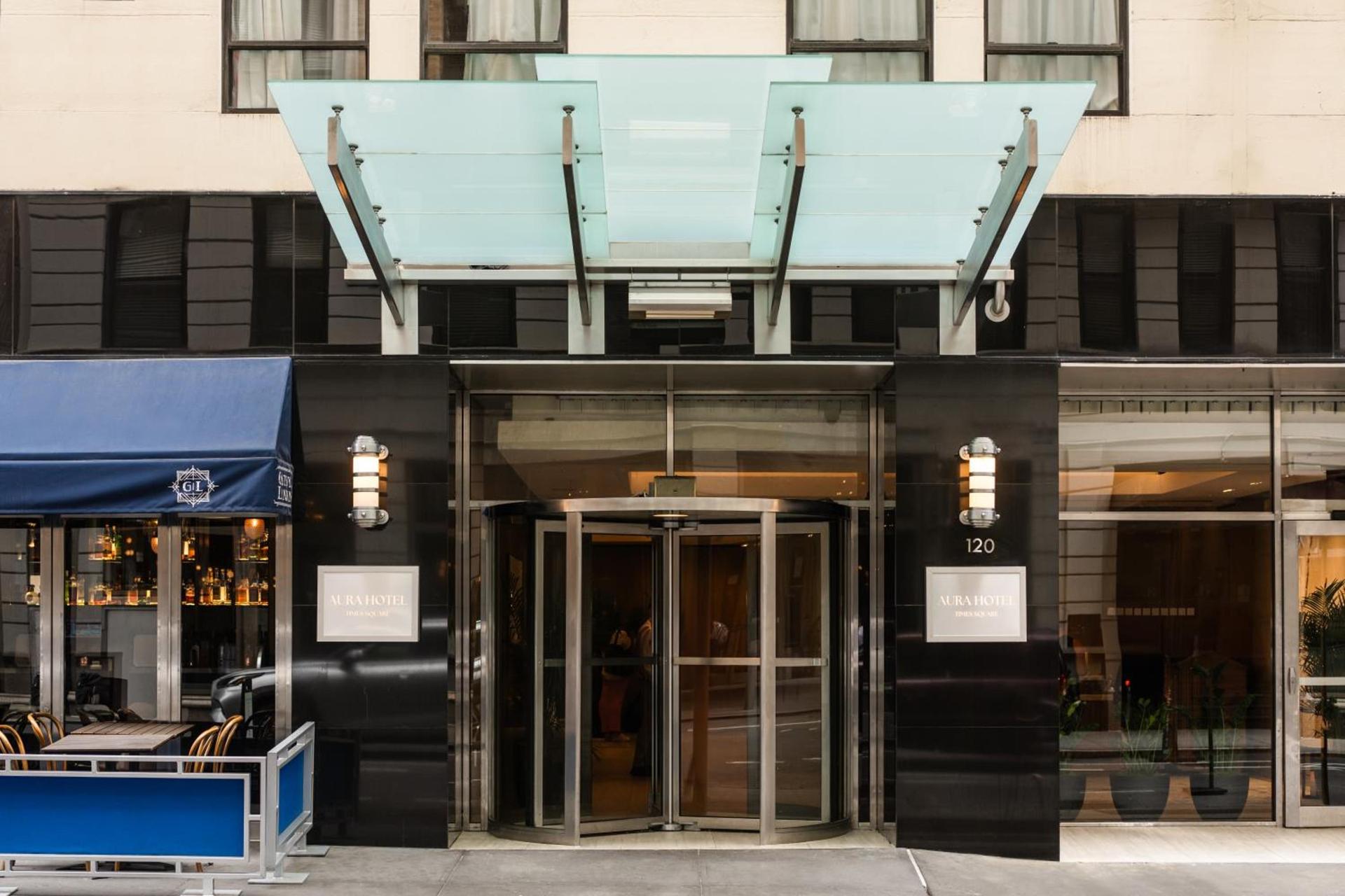 Aura Hotel Times Square photo 1