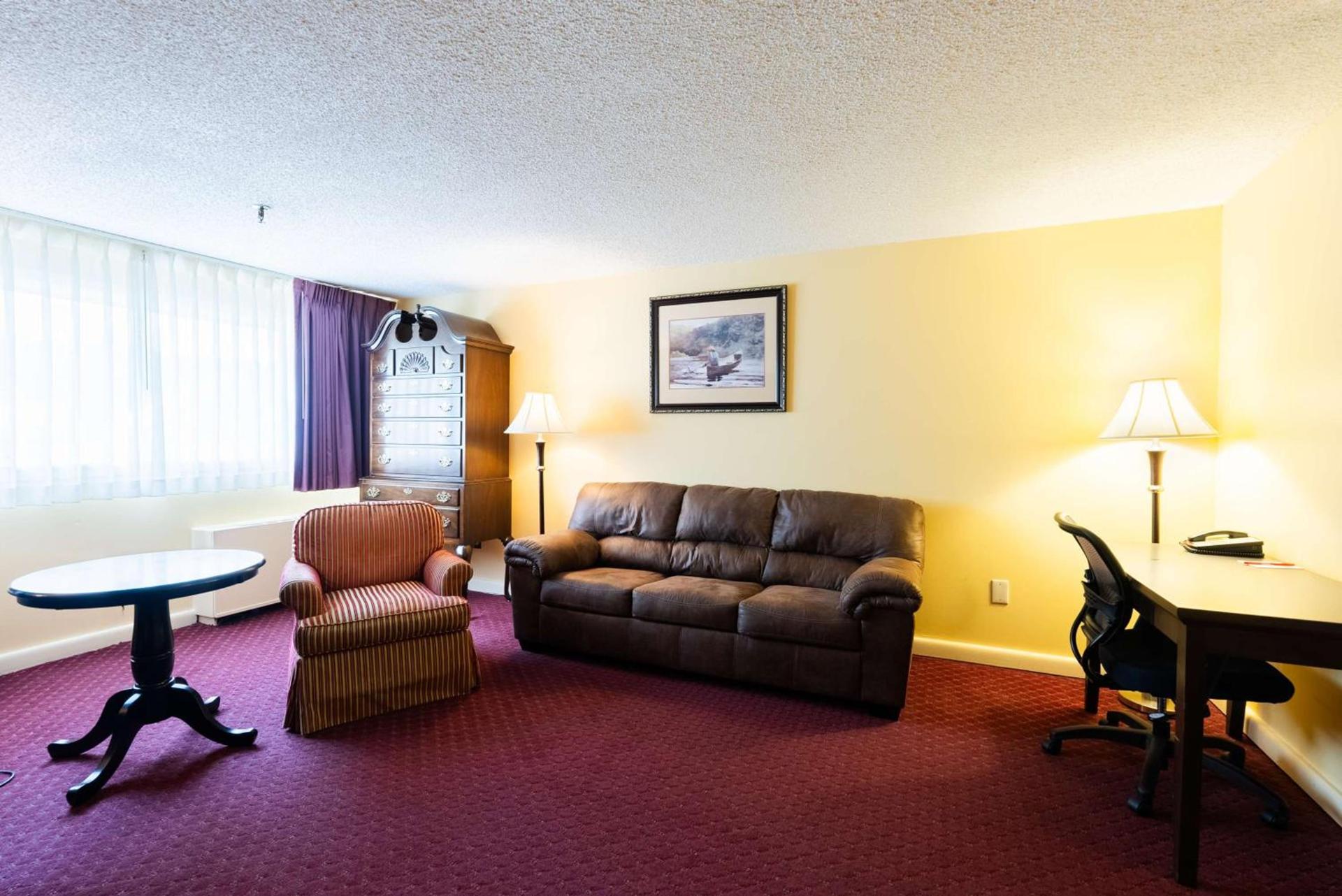 Fireside Inn & Suites Waterville photo 40
