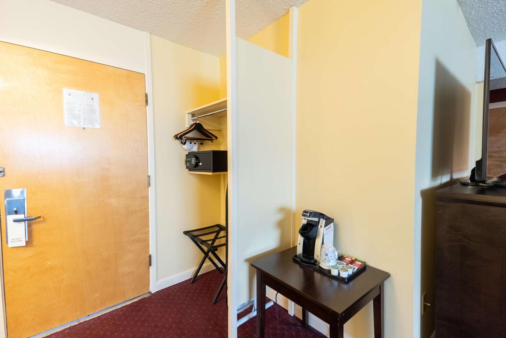 Fireside Inn & Suites Waterville photo 41