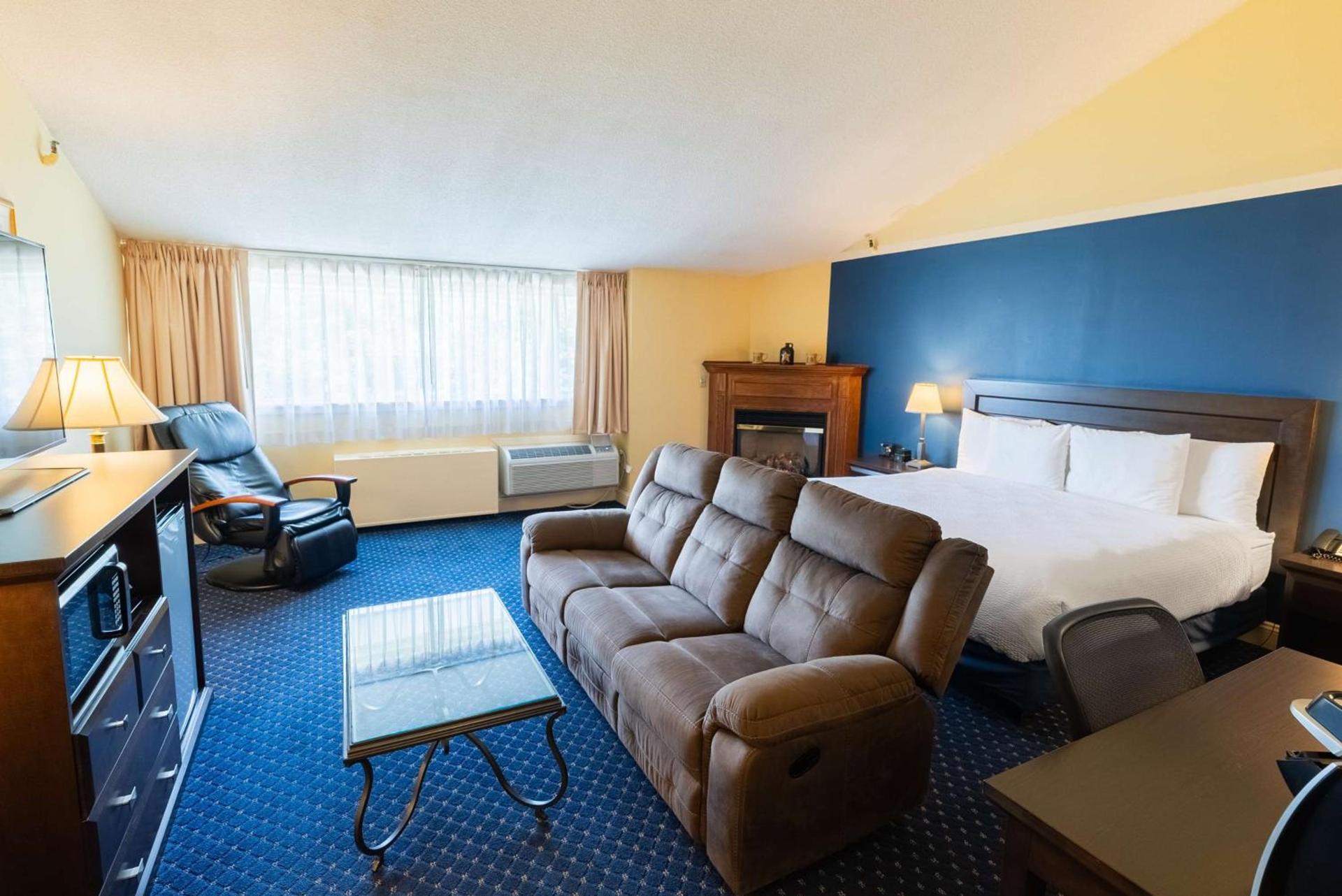 Fireside Inn & Suites Waterville photo 43