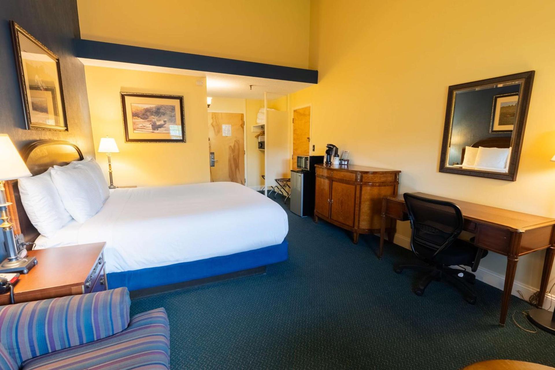Fireside Inn & Suites Waterville photo 69